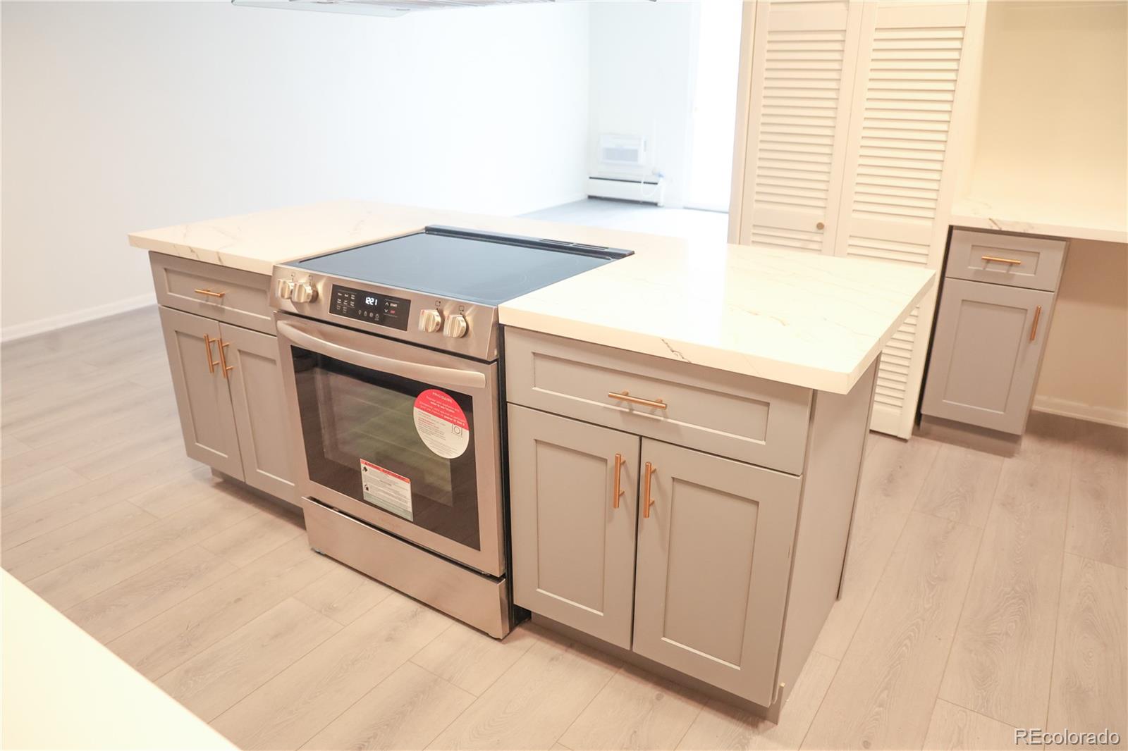 1111 N Ash Street, denver&nbsp; House Search MLS Picture