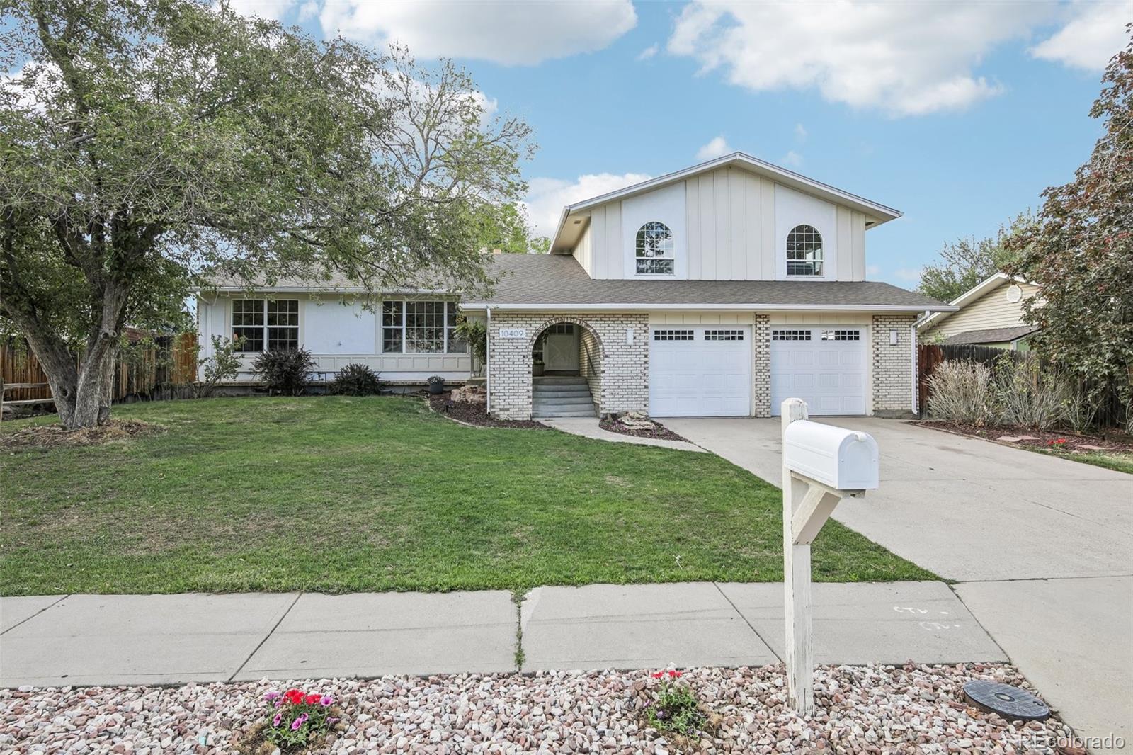 10409 W Exposition Drive, lakewood&nbsp; House Search MLS Picture