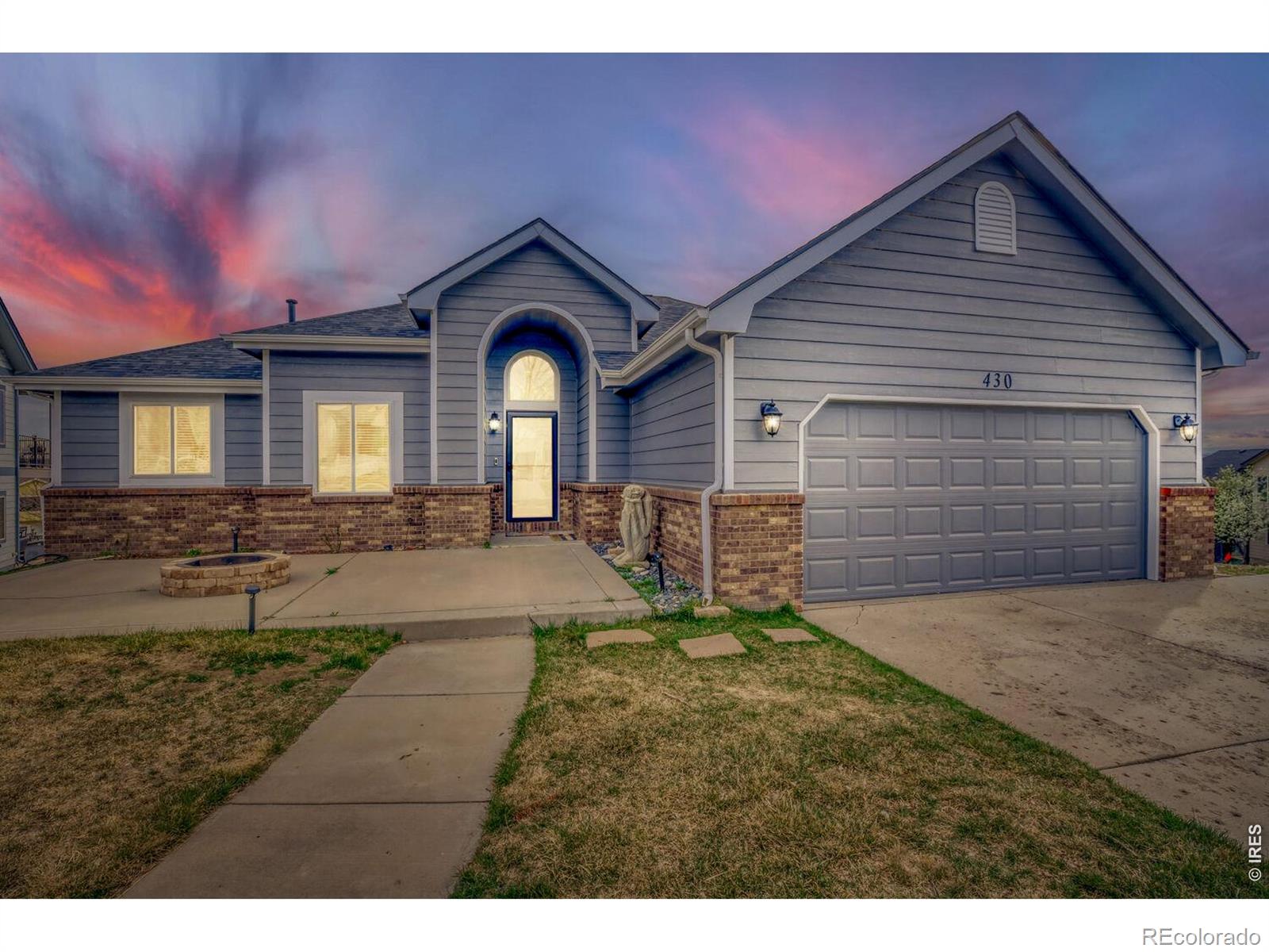 Villas At The Mad Russian Milliken Home | MLS #: 4567891054985430  Megan Lane, Milliken Beds: 5 Baths: 3 Price: $550,000