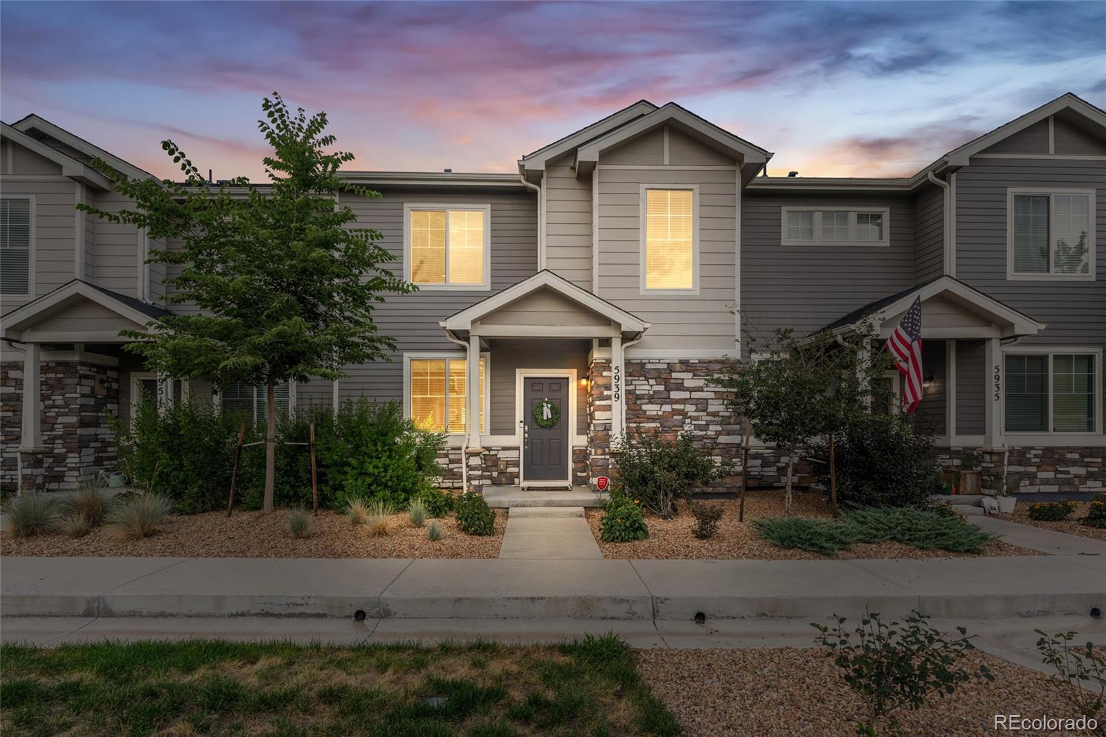  Castle Rock Condo / Townhome | MLS #: 78929665939  Still Meadow Place , Castle Rock Beds: 2 Baths: 3 Price: $425,000
