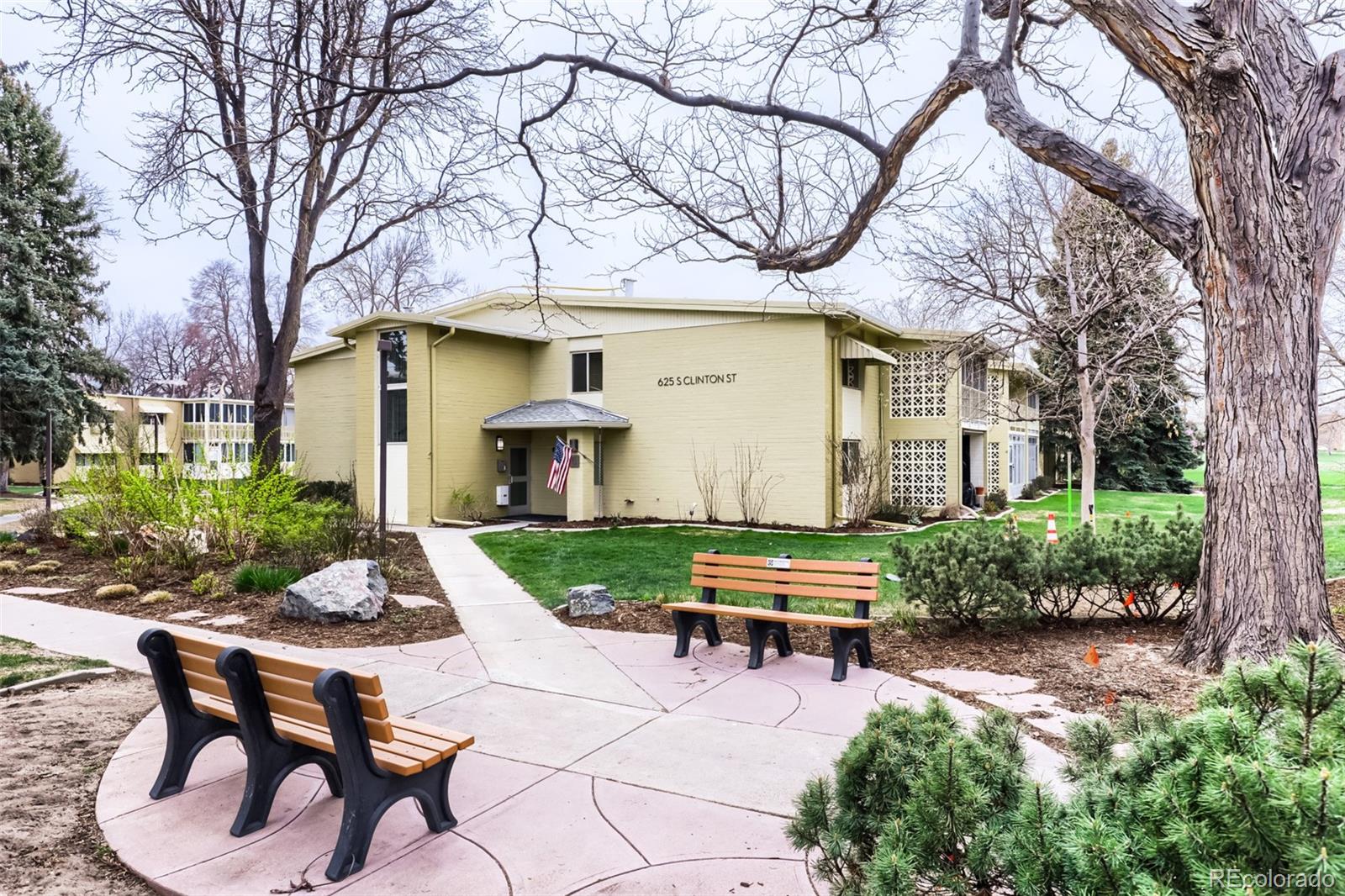 Dsw Denver Condo / Townhome | MLS #: 3051254625 S Clinton Street 7B, Denver Beds: 2 Baths: 2 Price: $150,000