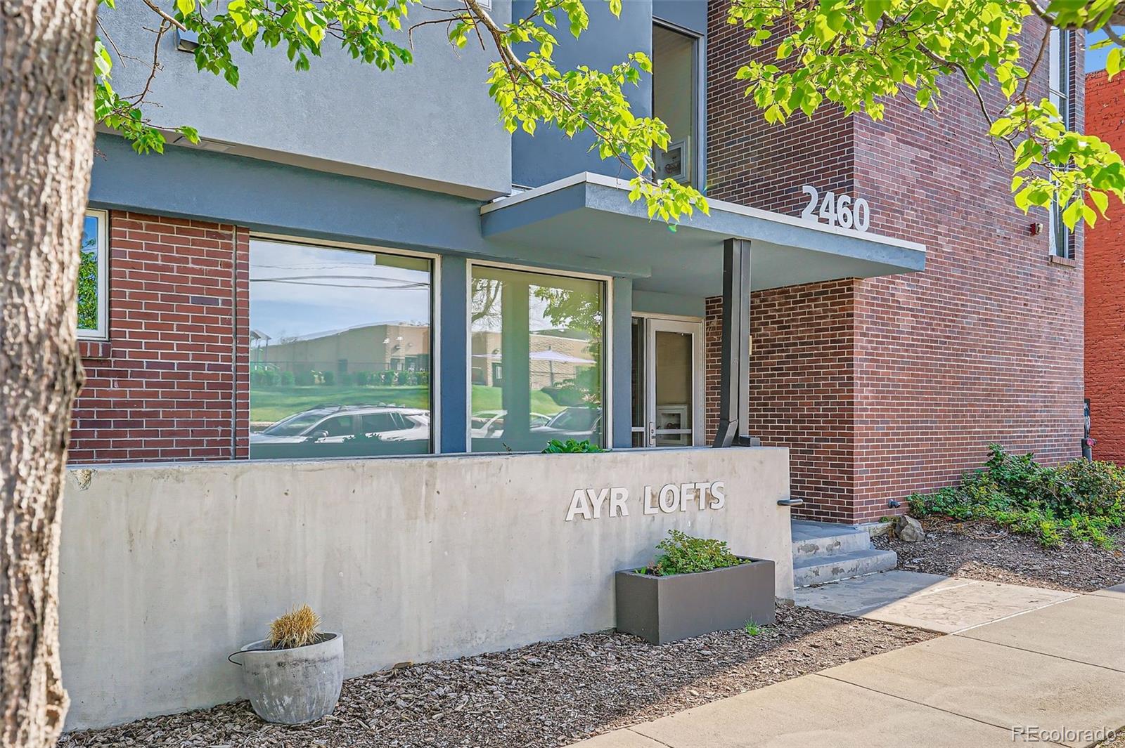 Lohi Denver Condo / Townhome | MLS #: 92275312460 W 29th Avenue 106, Denver Beds: 2 Baths: 2 Price: $599,900