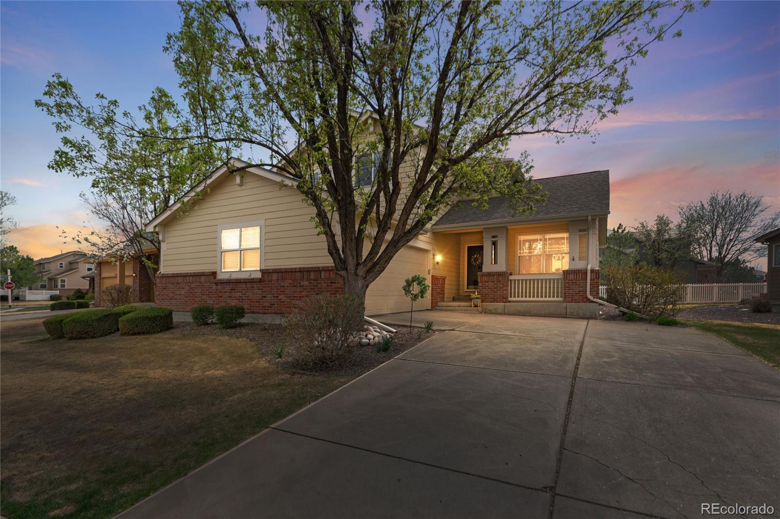 Crofton Park Broomfield Home | MLS #: 846179012651  James Circle, Broomfield Beds: 3 Baths: 3 Price: $619,000