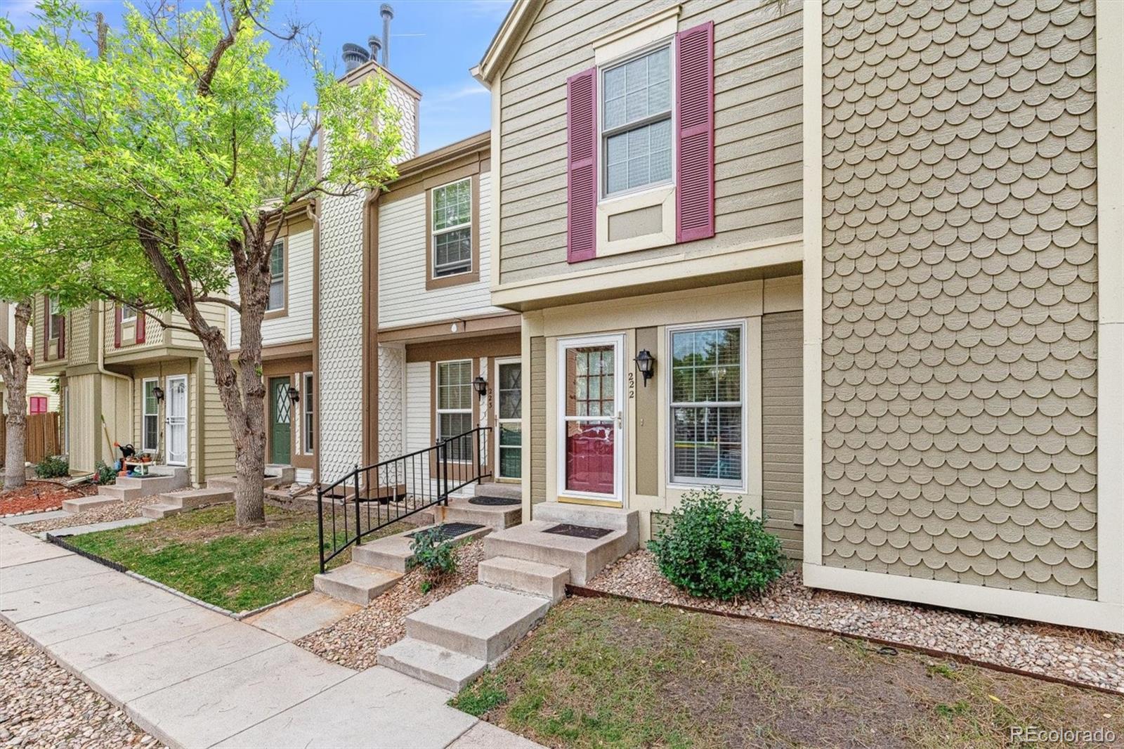 Granville Denver Condo / Townhome | MLS #: 97237421811 S Quebec Way 222, Denver Beds: 2 Baths: 1 Price: $280,000