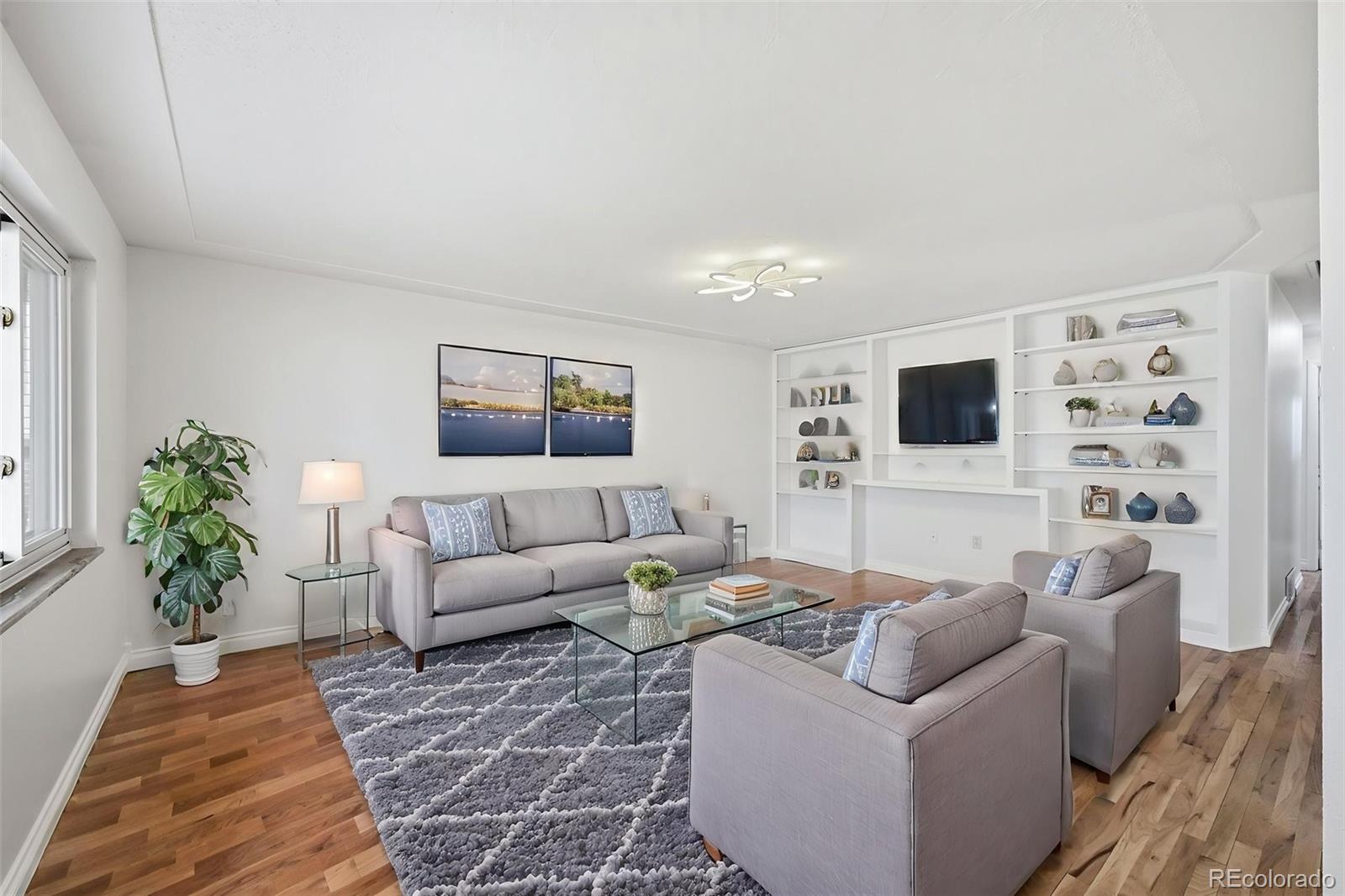1042 S Holland Court, lakewood&nbsp; House Search MLS Picture
