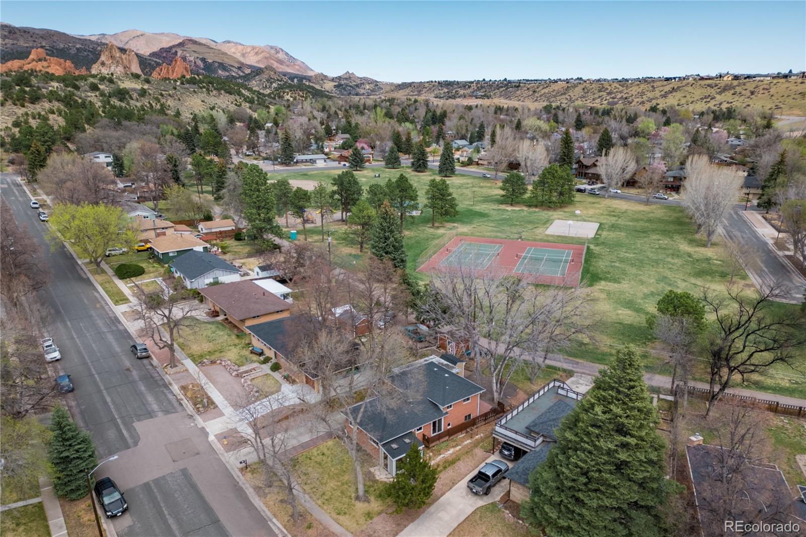921  Valley Road, colorado springs&nbsp; House Search MLS Picture