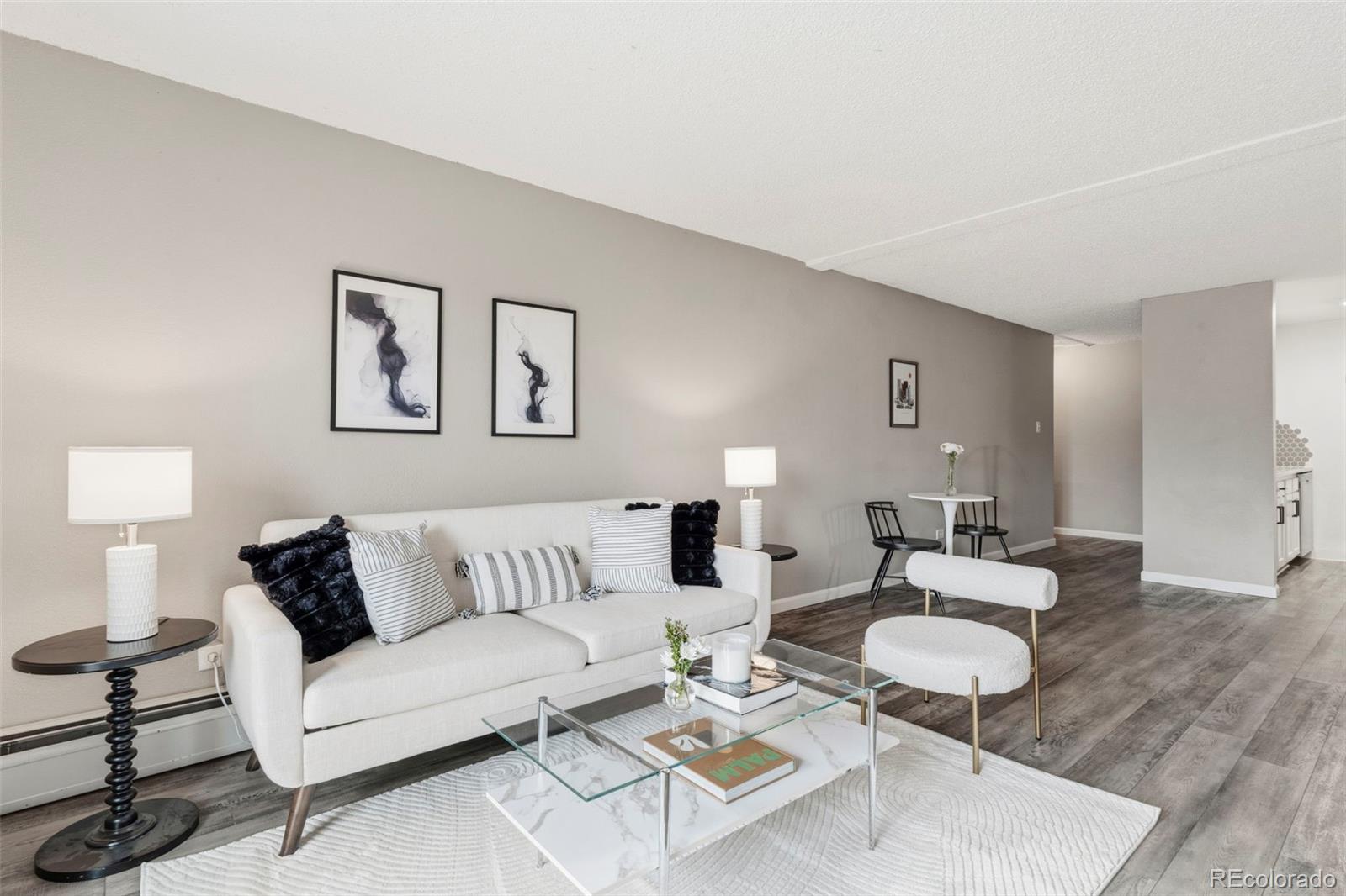 Lake Park Denver Condo / Townhome | MLS #: 35396893047 W 47th Avenue 205, Denver Beds: 2 Baths: 2 Price: $220,000