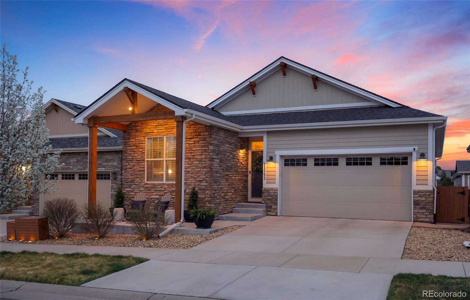 Lincoln Creek Village Parker Home | MLS #: 423509411592  Colony Loop, Parker Beds: 3 Baths: 3 Price: $650,000