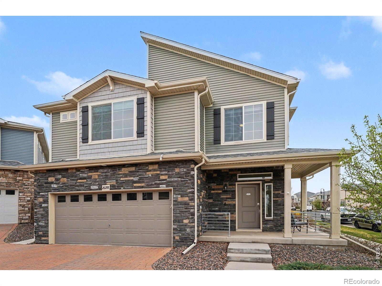 Adonea Aurora Home | MLS #: 456789105546526288 E Maple Drive, Aurora Beds: 2 Baths: 3 Price: $489,900