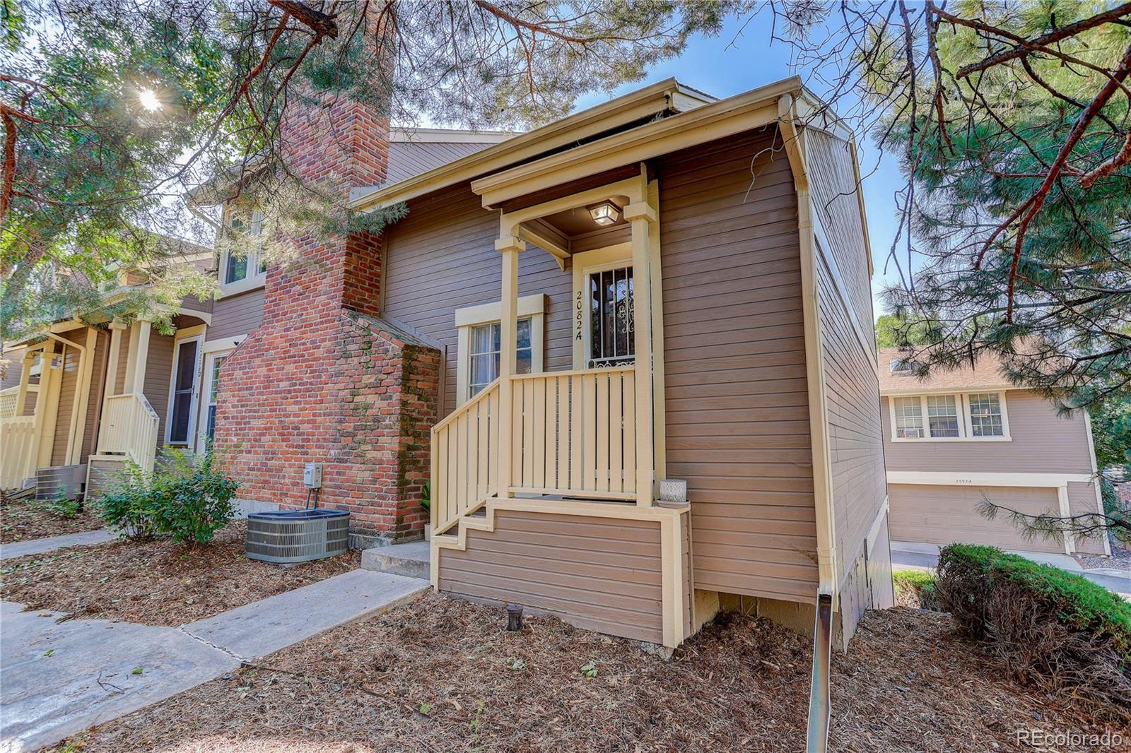 2082 S Helena Street, aurora&nbsp; House Search MLS Picture