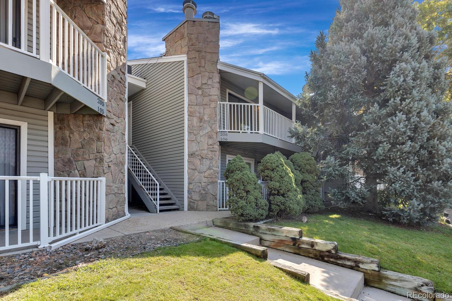908 S Walden Way, aurora&nbsp; House Search MLS Picture