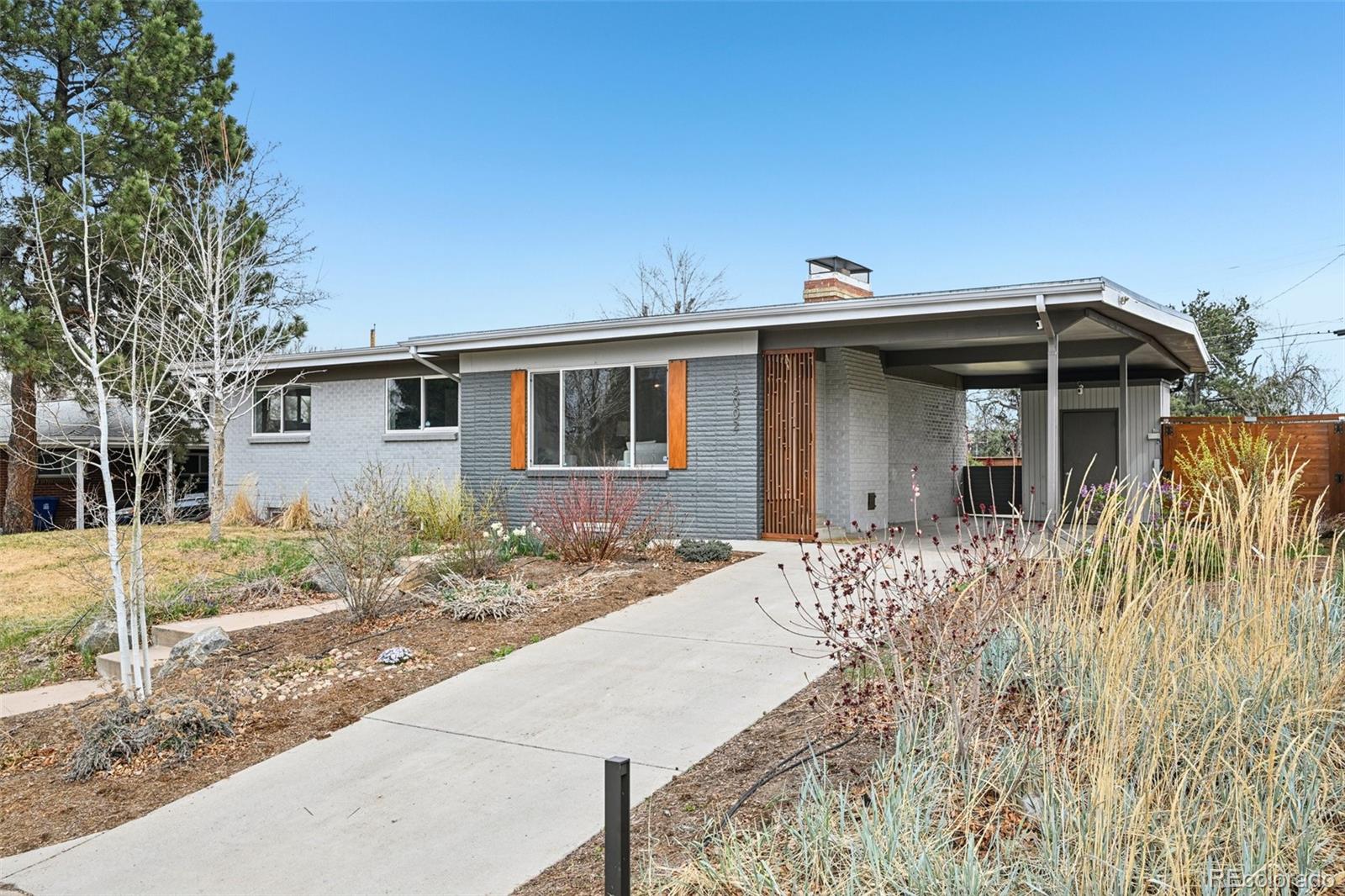 Broadmoor Littleton Home | MLS #: 80501206002 S Crestview Street, Littleton Beds: 5 Baths: 2 Price: $685,000