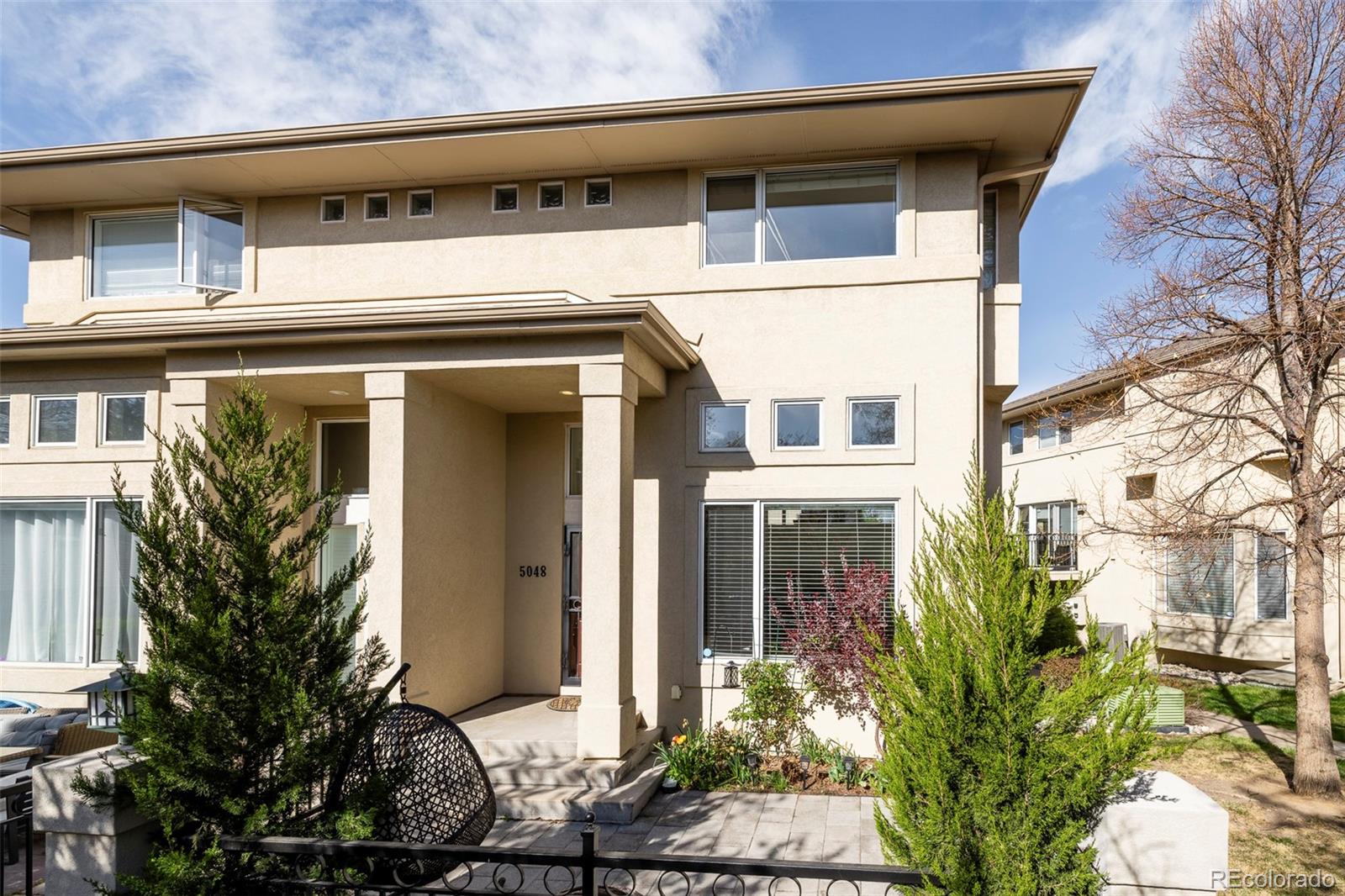 Virginia Vale Denver Condo / Townhome | MLS #: 44227915048 E Cherry Creek South Drive , Denver Beds: 3 Baths: 4 Price: $725,000