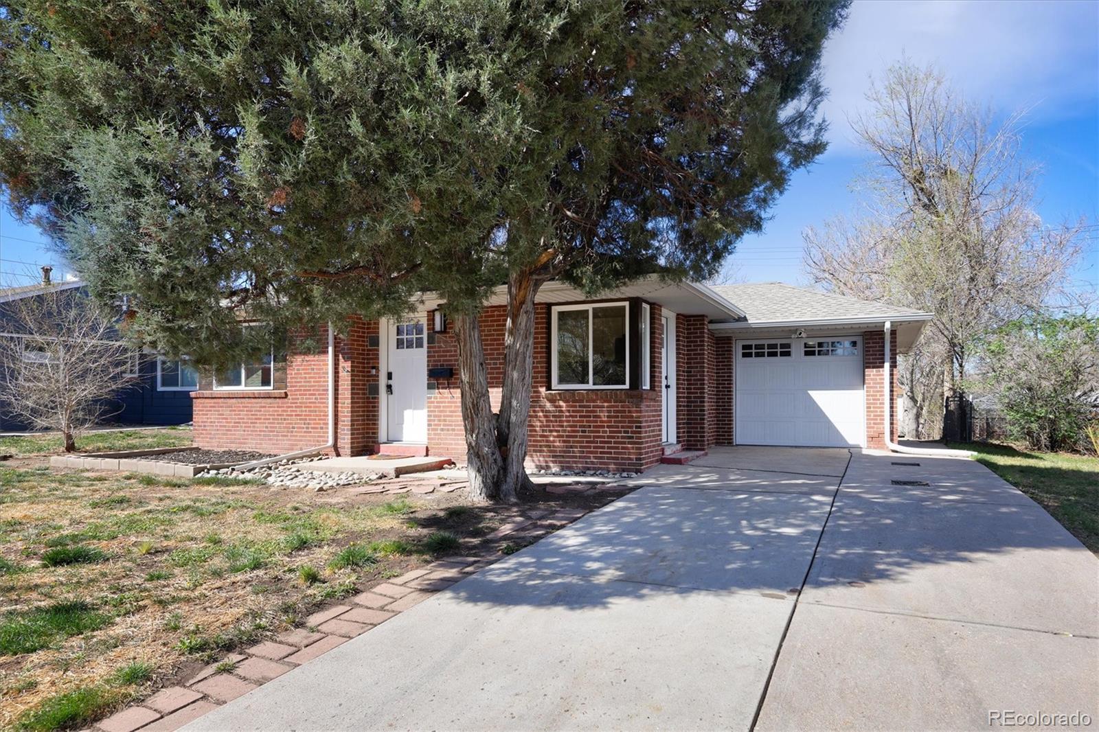 Del Mar Aurora Home | MLS #: 91393661317  Geneva Street, Aurora Beds: 2 Baths: 1 Price: $375,000