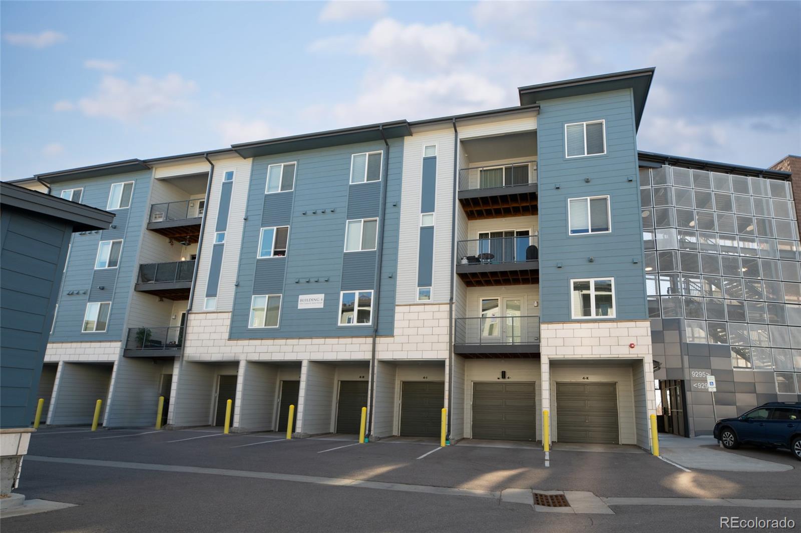 Parker Condo / Townhome | MLS #: 91806799291  Twenty Mile Road 207, Parker Beds: 2 Baths: 2 Price: $284,000