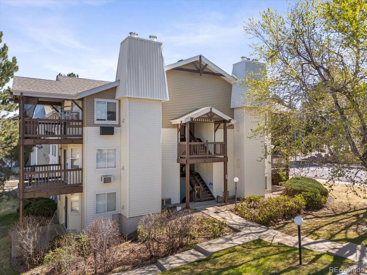 Victoria Crossing Aurora Condo / Townhome | MLS #: 328771017505 E Mansfield Avenue 1421R, Aurora Beds: 1 Baths: 1 Price: $220,000