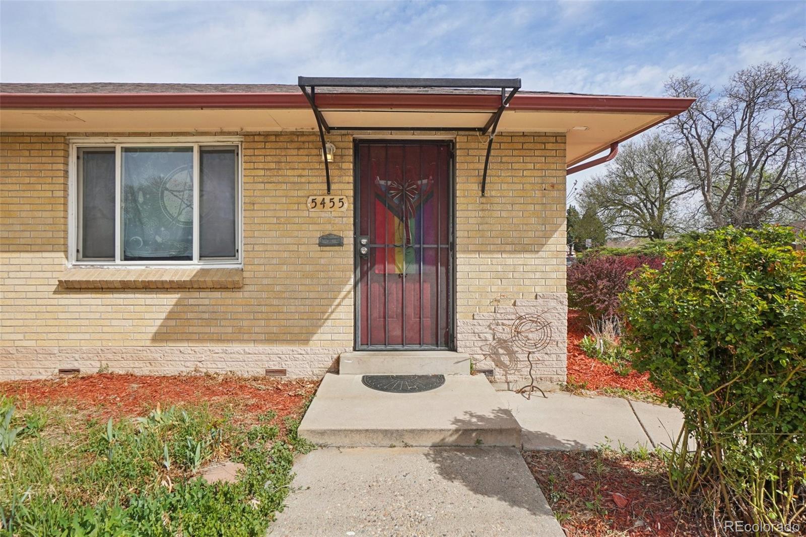 5455 E 36th Avenue, denver&nbsp; House Search MLS Picture