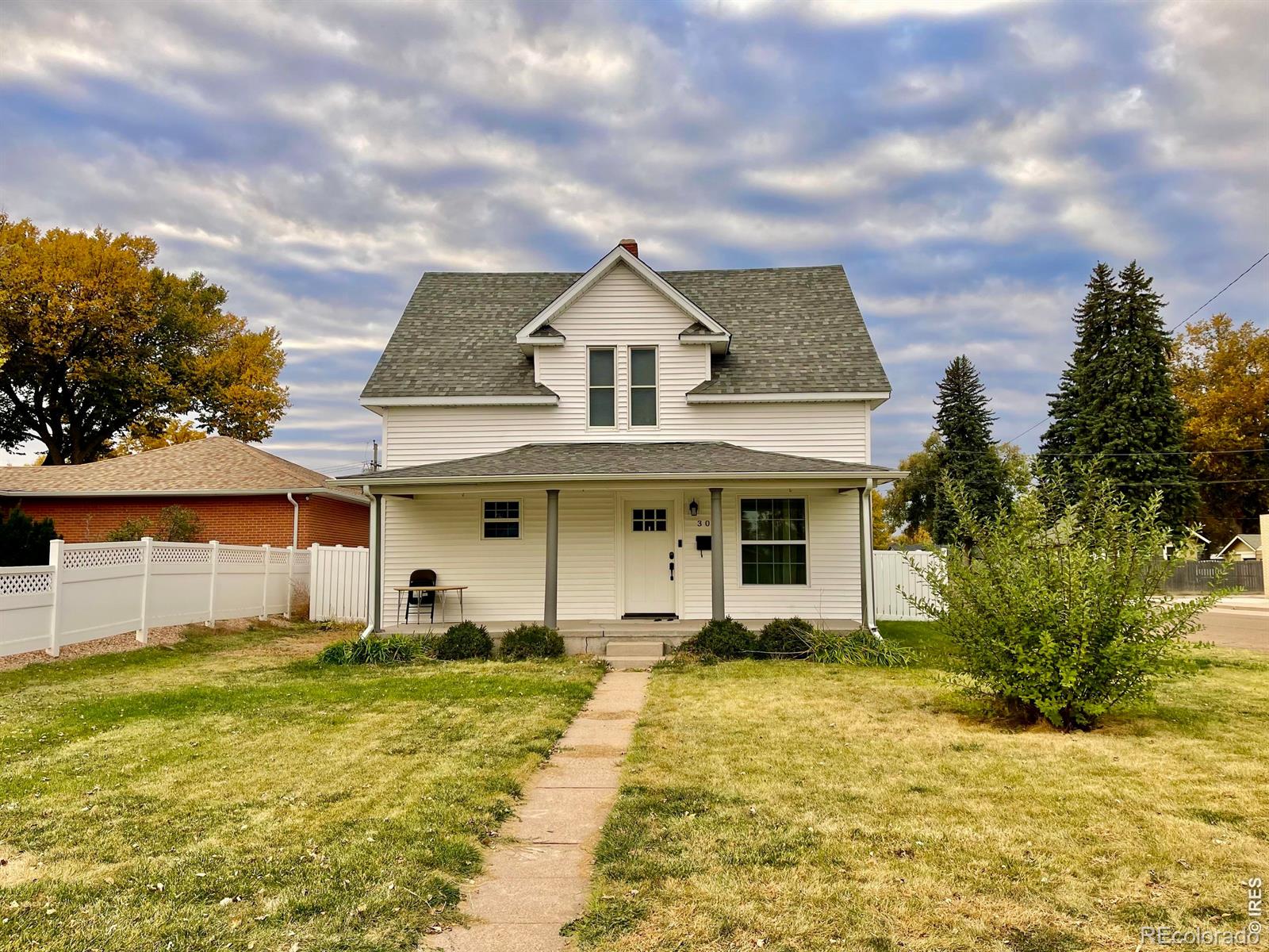 holyoke&nbsp; House Search Picture