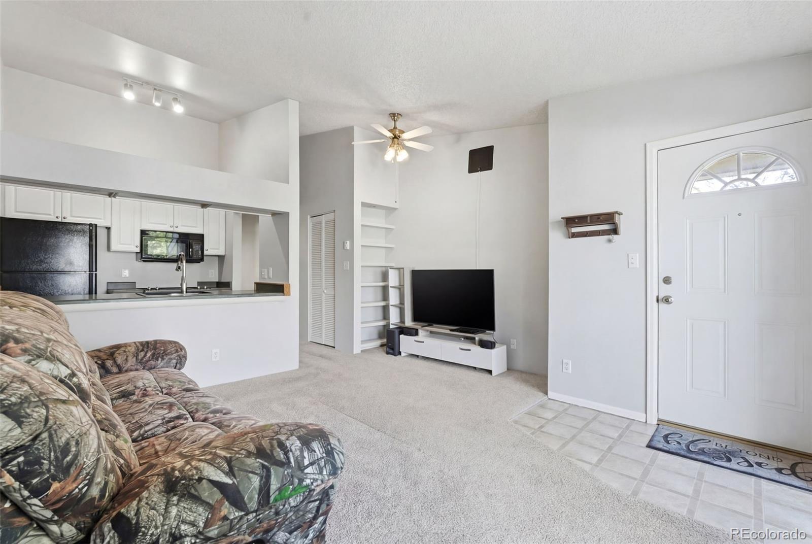532  Oakwood Drive, castle rock&nbsp; House Search MLS Picture