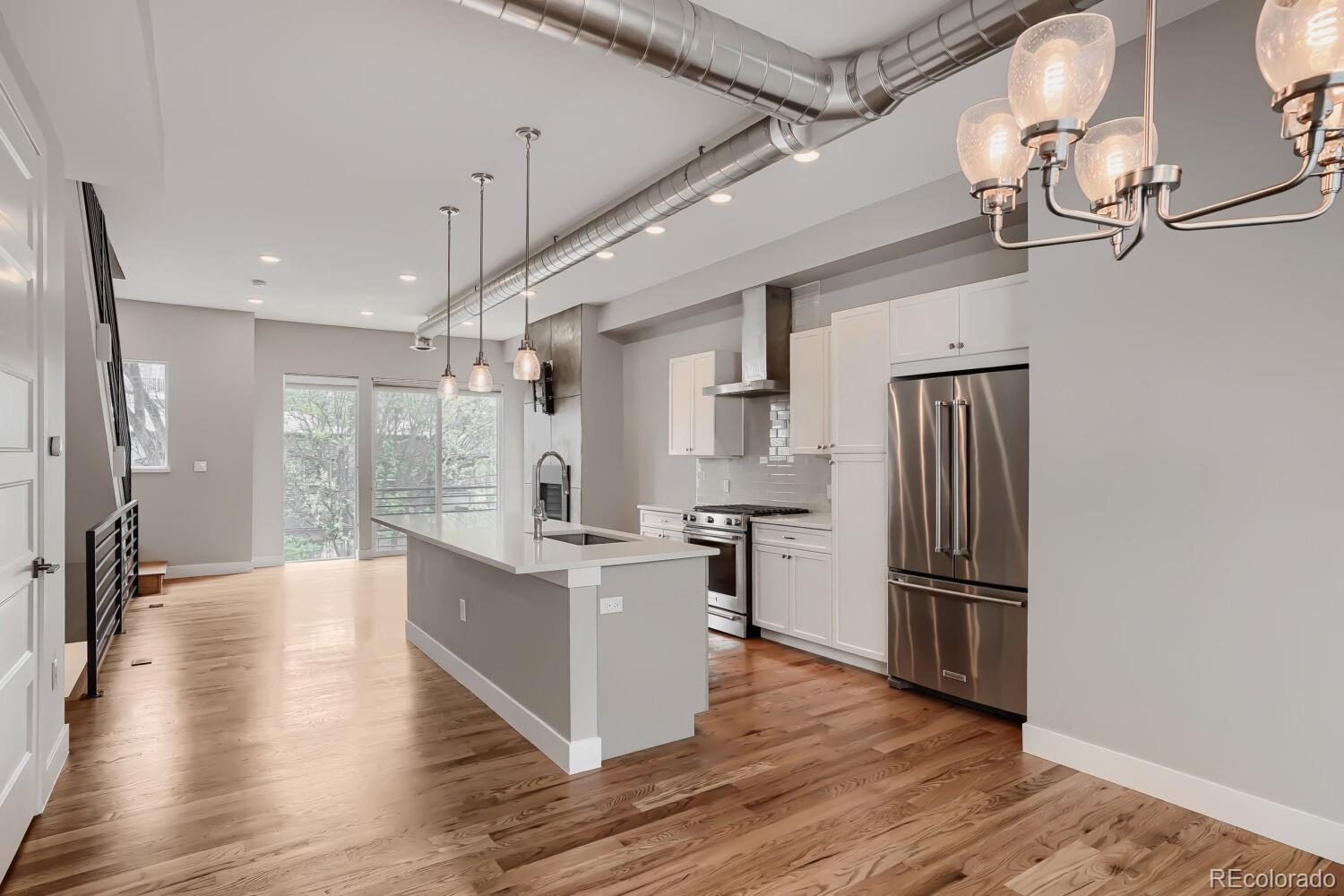 Jefferson Park Denver Home | MLS #: 46776372833 W 25th Avenue, Denver Beds: 2 Baths: 3 Price: $625,000