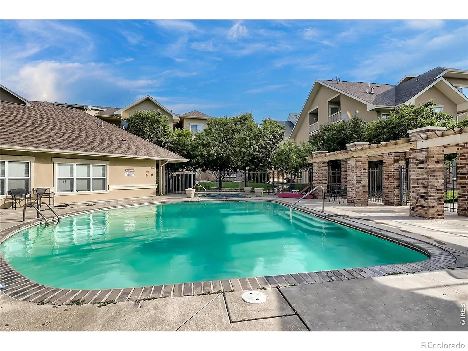 Brookhaven Aurora Condo / Townhome | MLS #: 45678910558571861 S Dunkirk Street 307, Aurora Beds: 2 Baths: 2 Price: $299,000