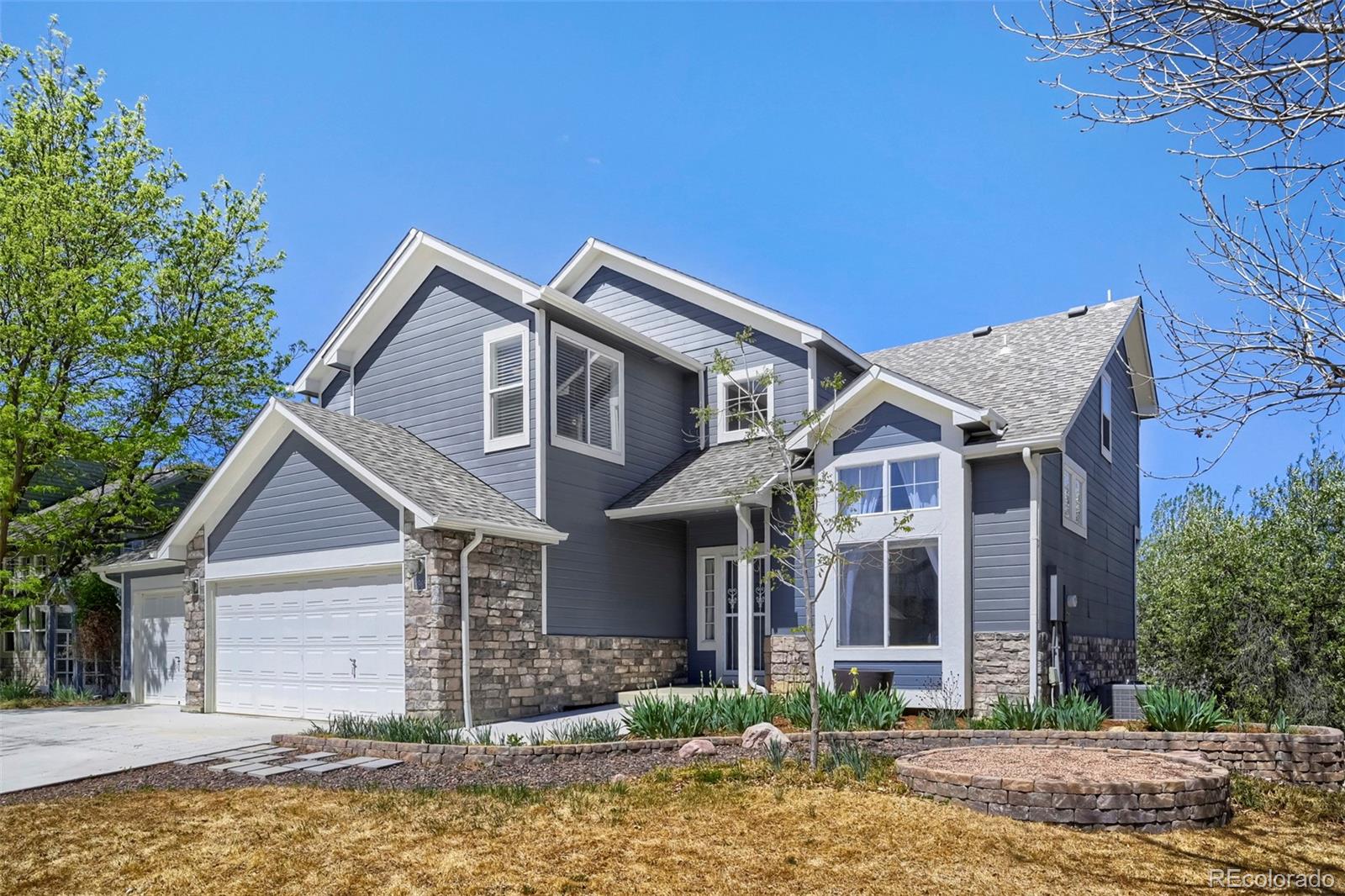 Meadowview Longmont Home | MLS #: 63213113965  Hawthorne Circle, Longmont Beds: 3 Baths: 3 Price: $899,000
