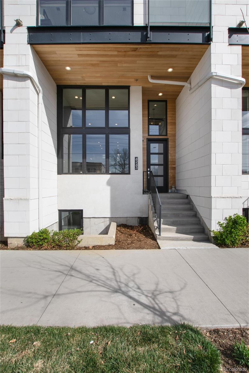 4243 E 8th Avenue, denver&nbsp; House Search MLS Picture