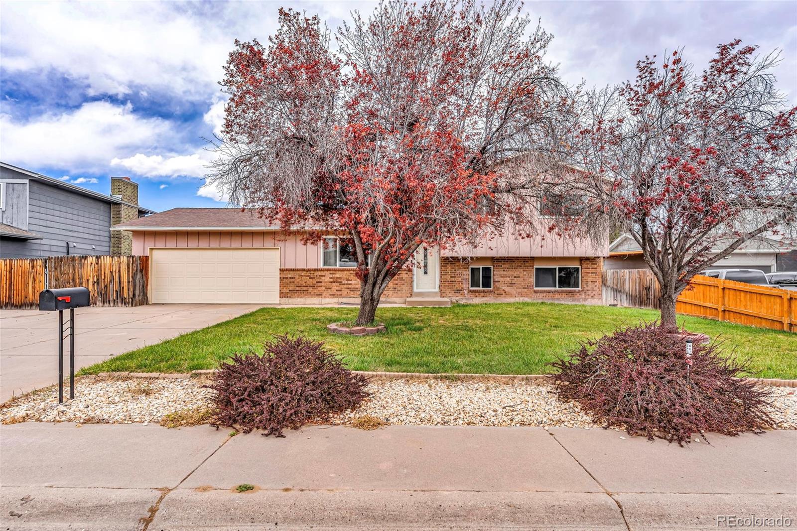 58  Briarwood Circle, pueblo&nbsp; House Search MLS Picture