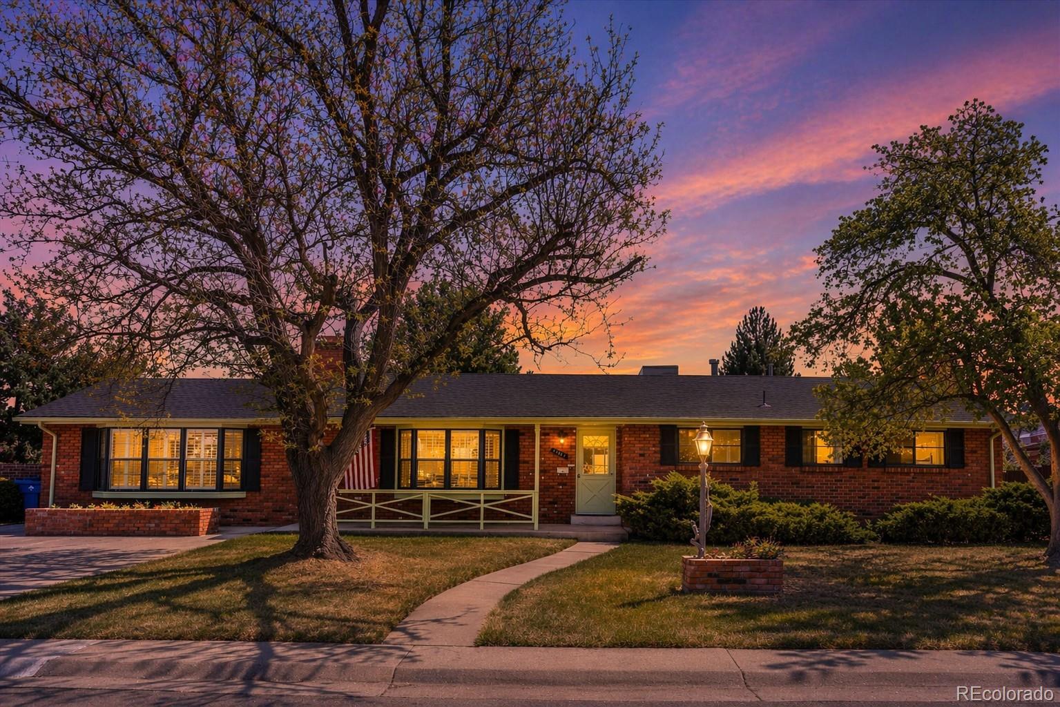 Applewood Grove Golden Home | MLS #: 70850121980  Zang Street, Golden Beds: 5 Baths: 3 Price: $794,500