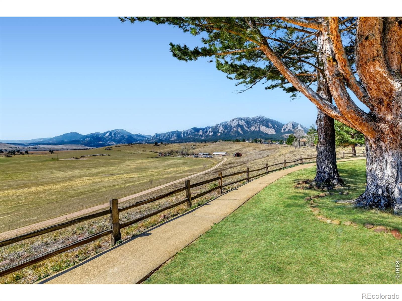  Boulder Home | MLS #: 45678910560751566  Greenbriar Boulevard, Boulder Beds: 3 Baths: 2 Price: $650,000