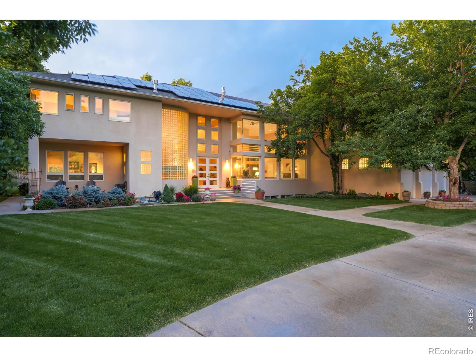 boulder&nbsp; Mansions Search Picture