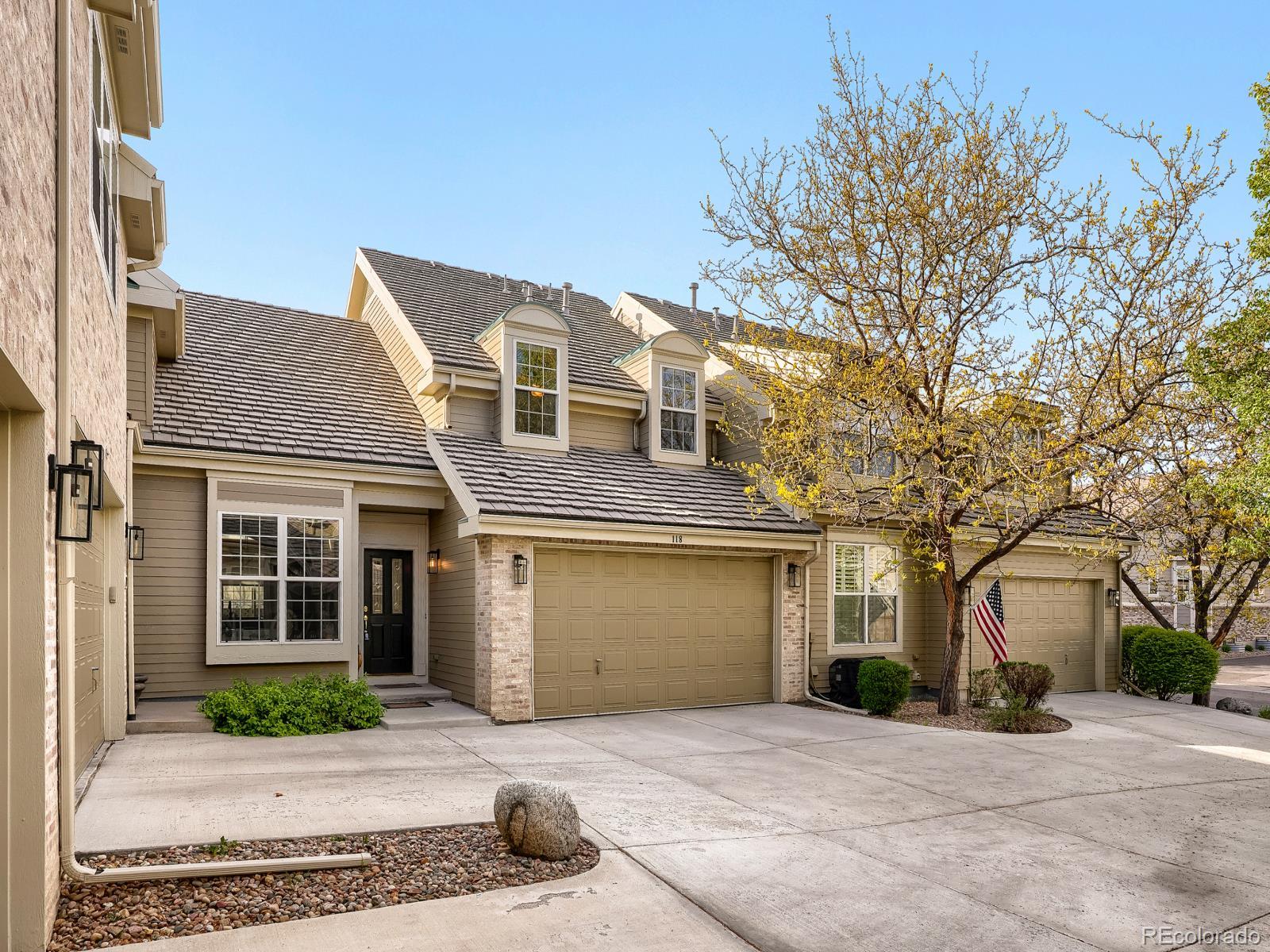 4545 S Monaco Street, denver&nbsp; House Search MLS Picture