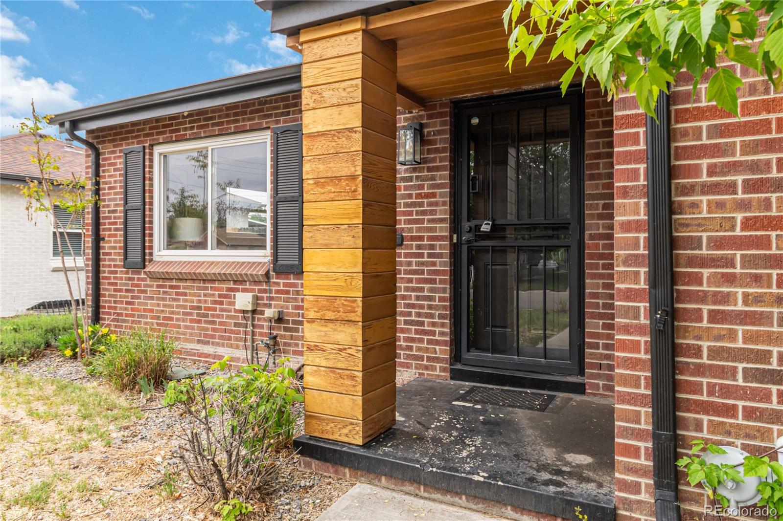 Honeymoon Manor Denver Home | MLS #: 60932023511  Newport Street, Denver Beds: 3 Baths: 2 Price: $585,000