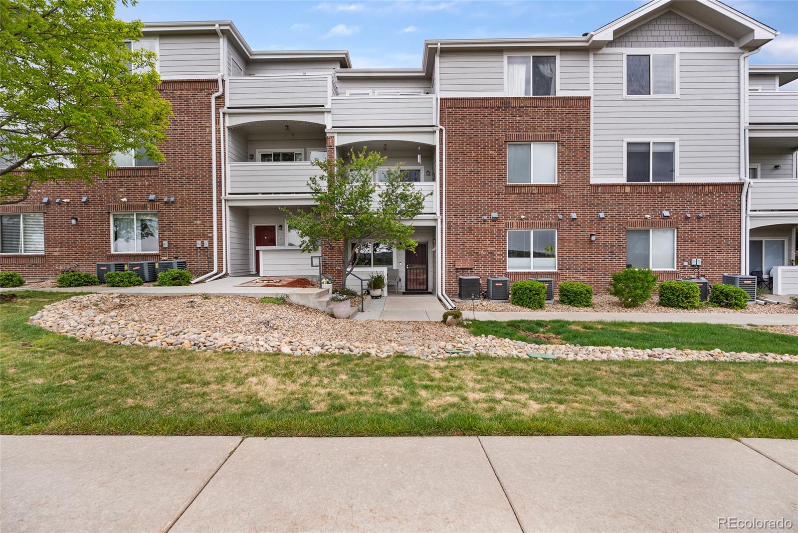 10239 W 55th Drive, arvada&nbsp; House Search MLS Picture