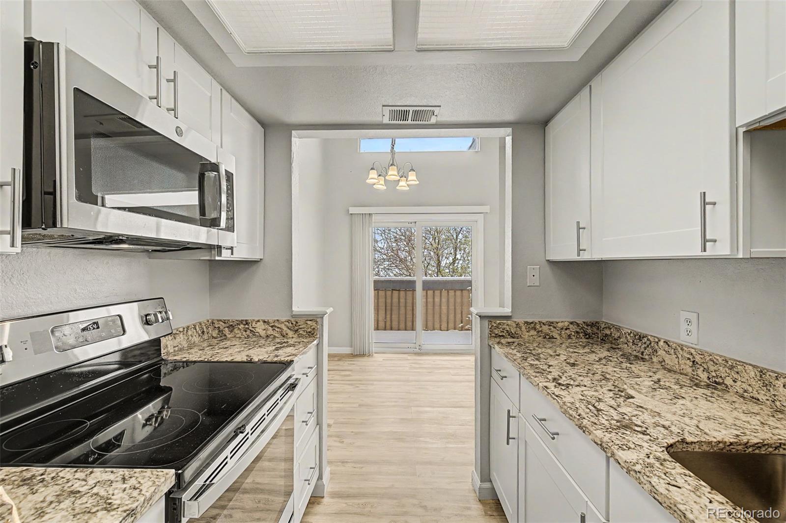 Louisiana Purchase Aurora Condo / Townhome | MLS #: 20230081342 S Cathay Court 202, Aurora Beds: 2 Baths: 2 Price: $234,999