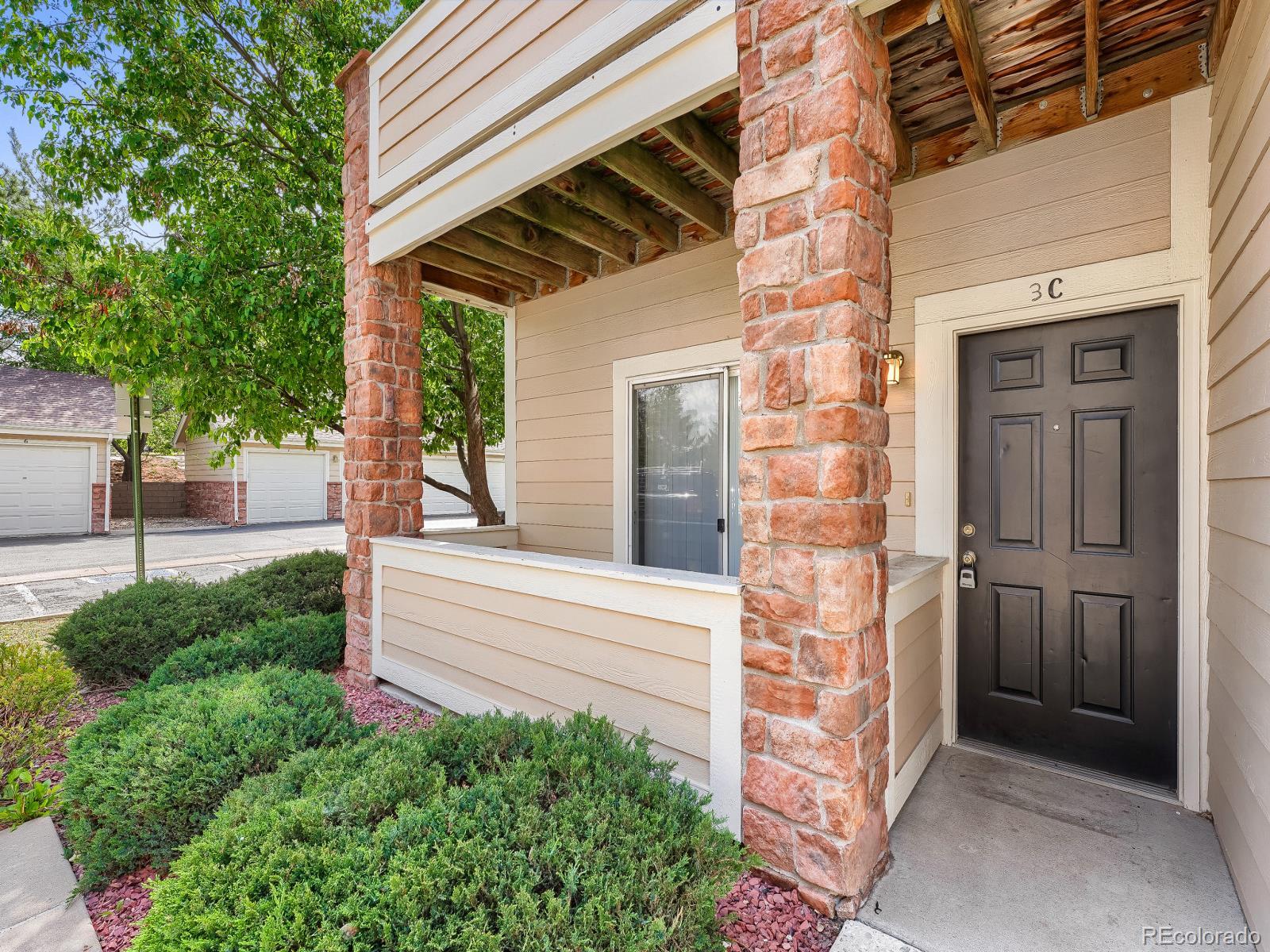 16821 E Hawaii Drive, aurora&nbsp; House Search MLS Picture