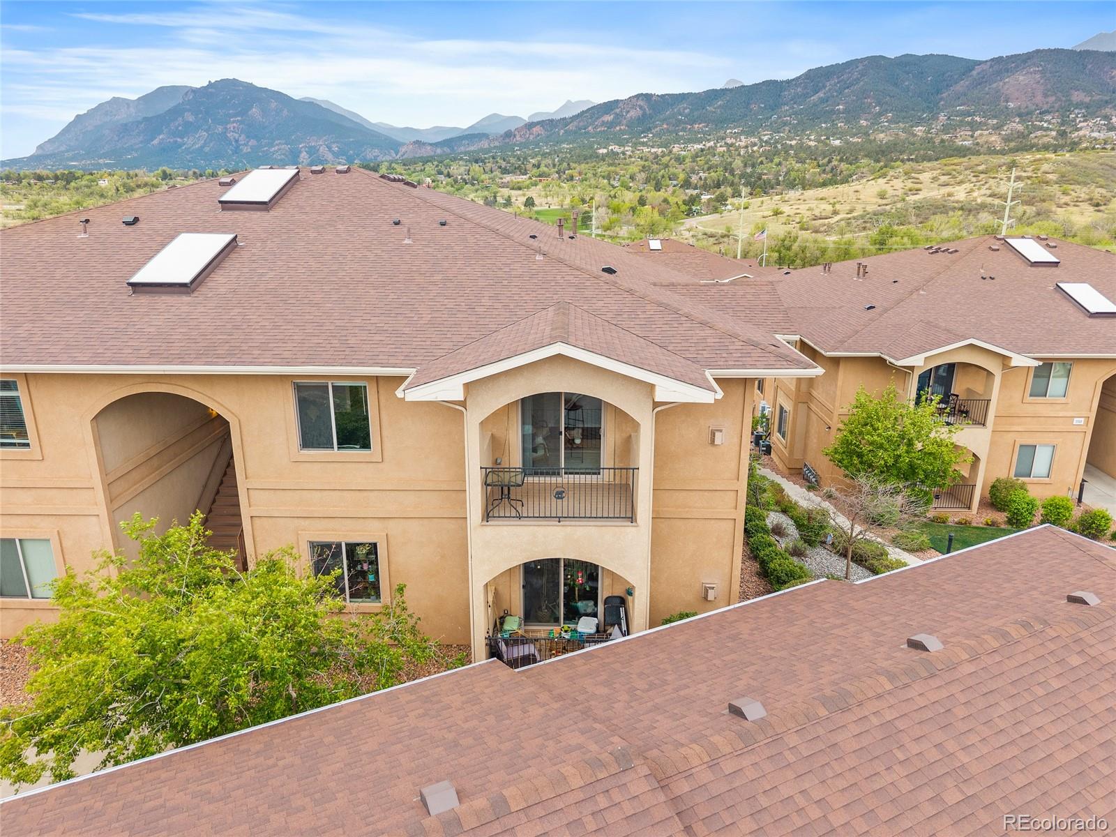 1530  Little Bear Creek Point, colorado springs&nbsp; House Search MLS Picture