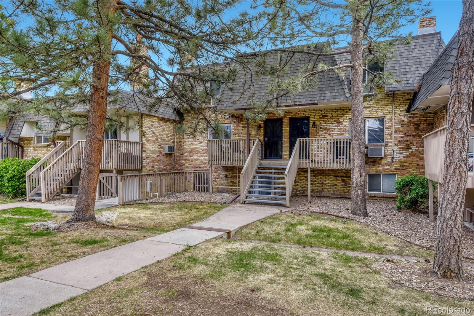 2190 S Holly Street, denver&nbsp; House Search MLS Picture
