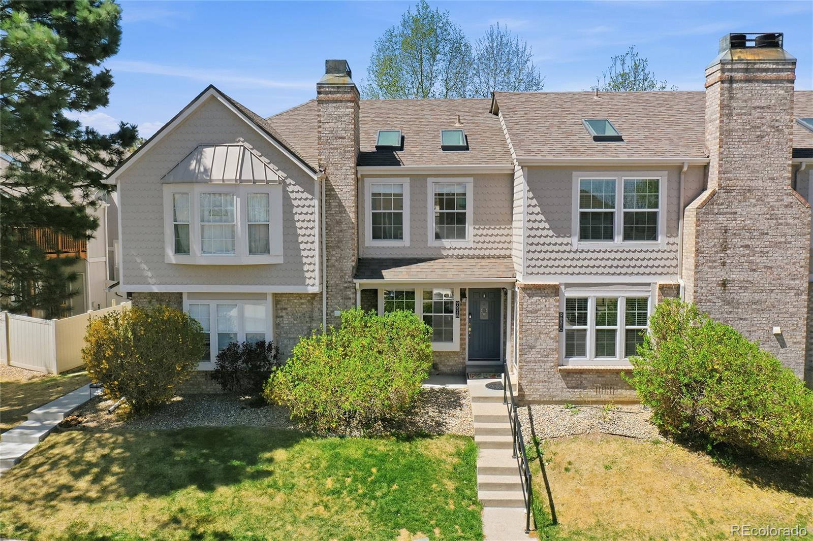 Dakota Station Littleton Condo / Townhome | MLS #: 34038569631 W Chatfield Avenue B, Littleton Beds: 2 Baths: 3 Price: $345,000