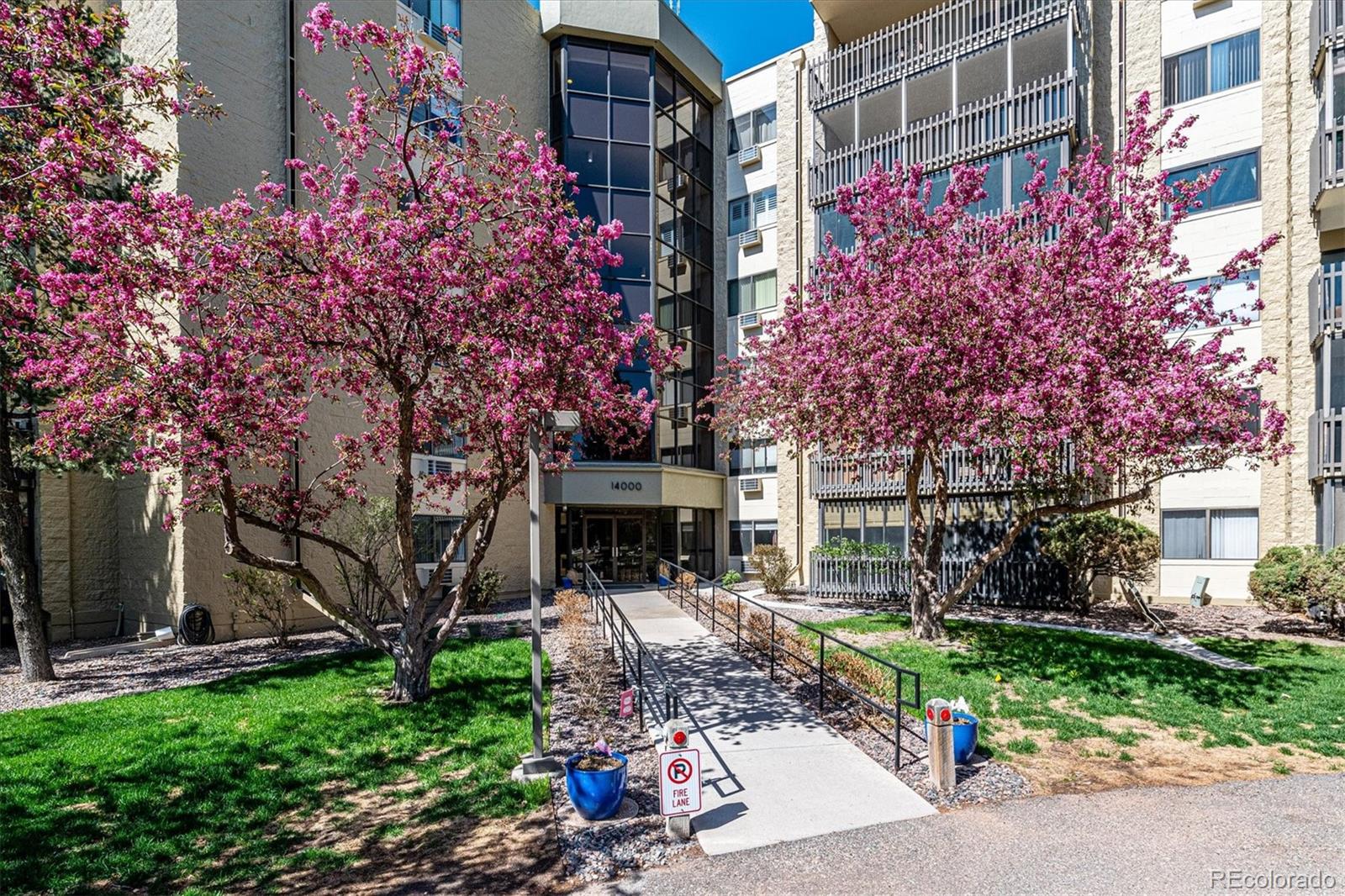 aurora&nbsp; House Search Picture