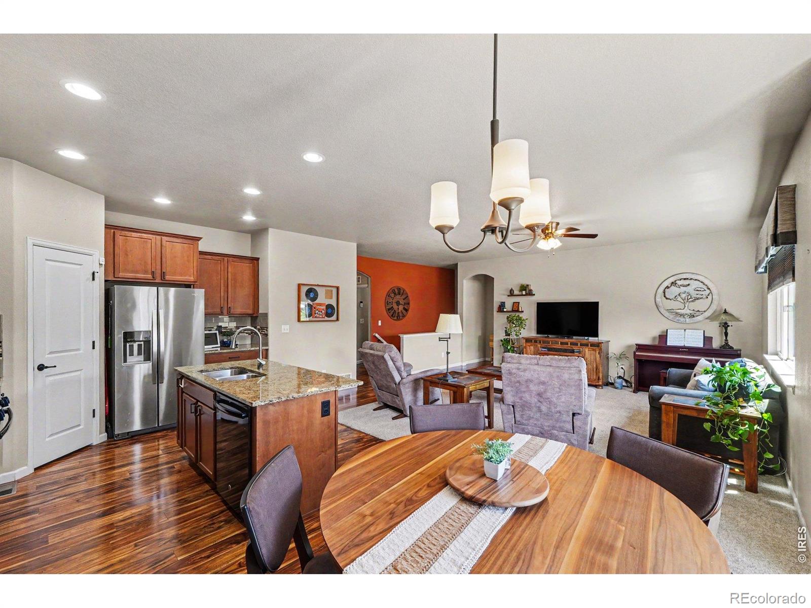 843  Settlers Drive, milliken&nbsp; House Search MLS Picture