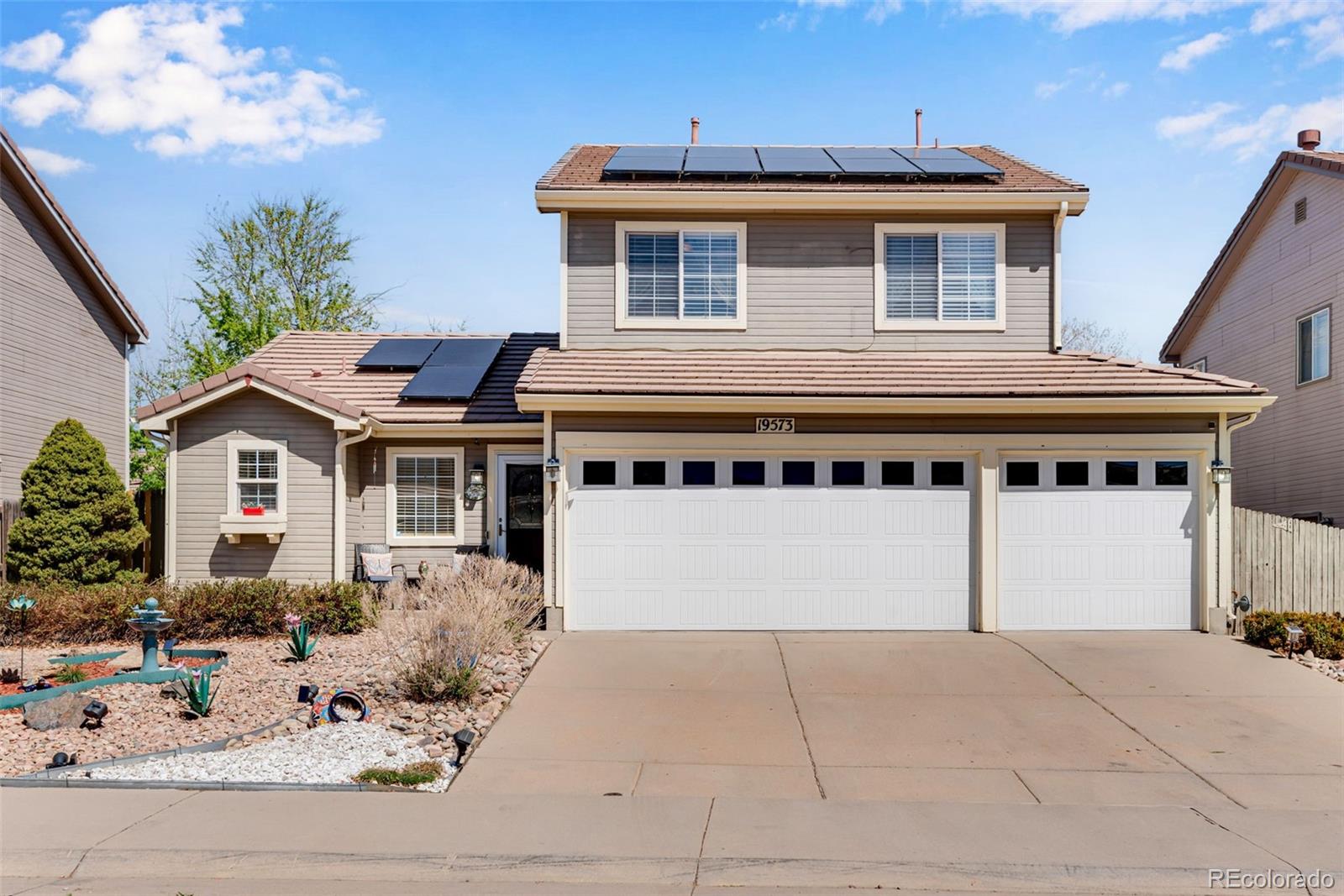 19573 E 40th Drive, denver&nbsp; House Search MLS Picture