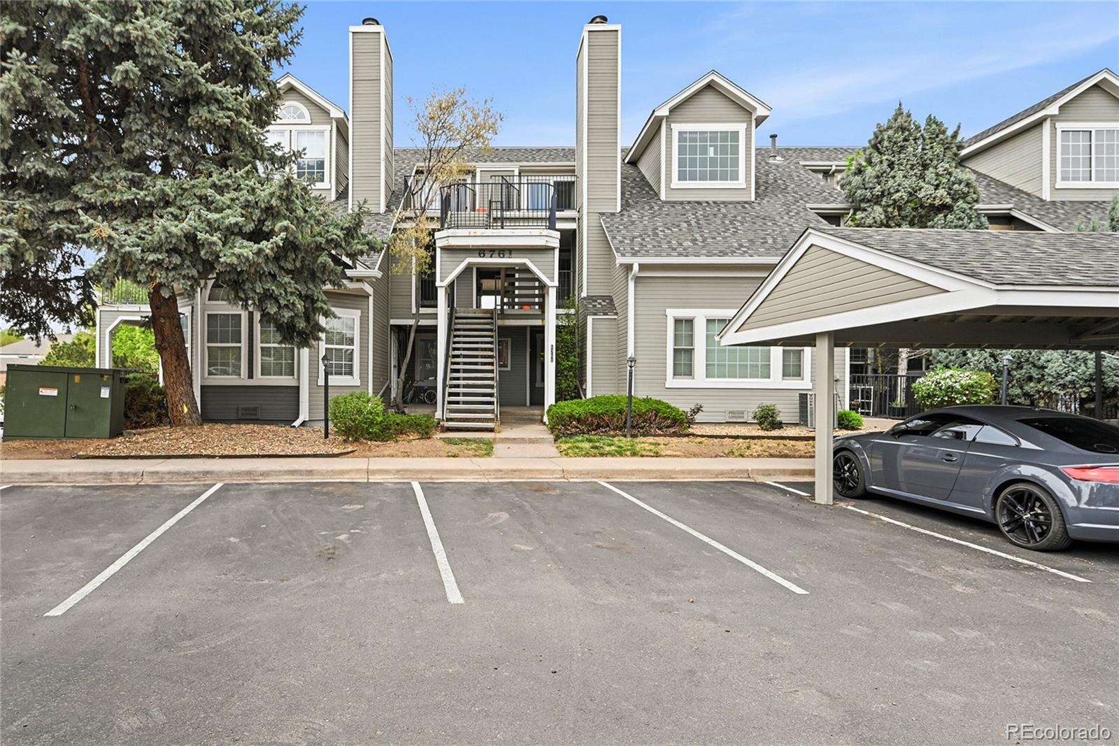 Olde Mill Centennial Condo / Townhome | MLS #: 55916046761 S Ivy Way B2, Centennial Beds: 2 Baths: 2 Price: $389,000