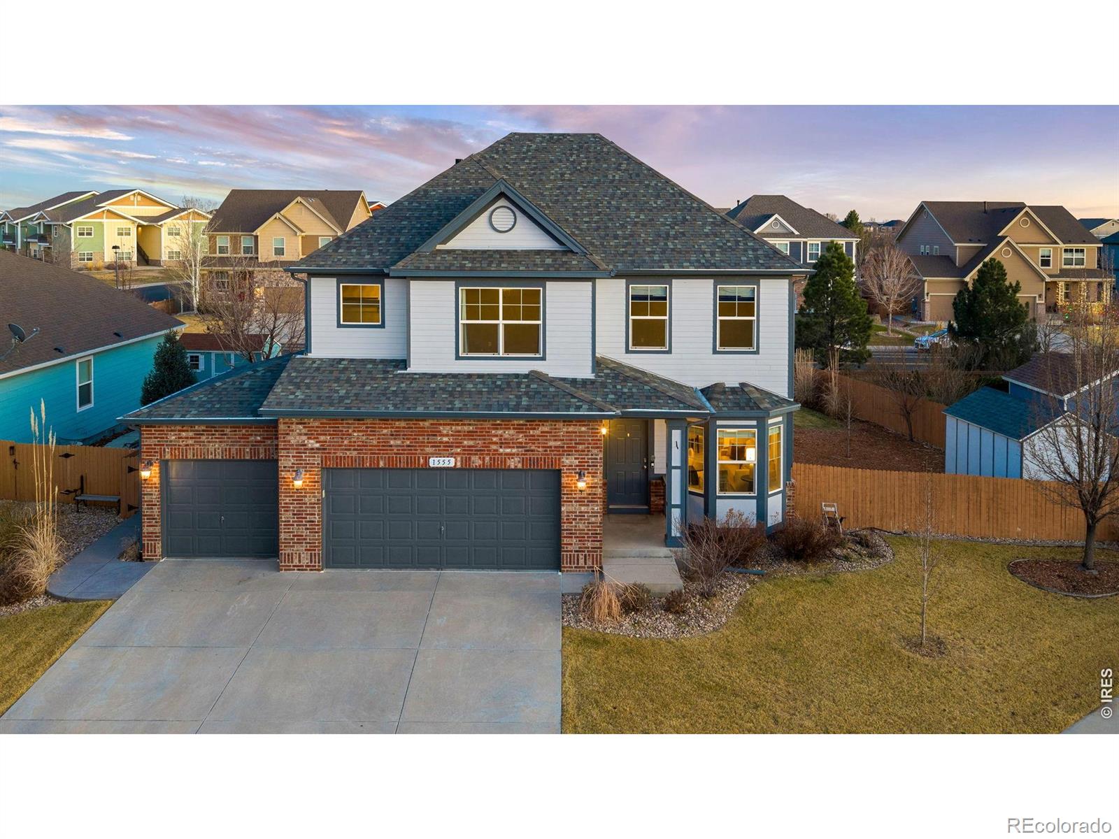Windshire Park Windsor Home | MLS #: 45678910565651555  Benfleet Court, Windsor Beds: 4 Baths: 4 Price: $600,000