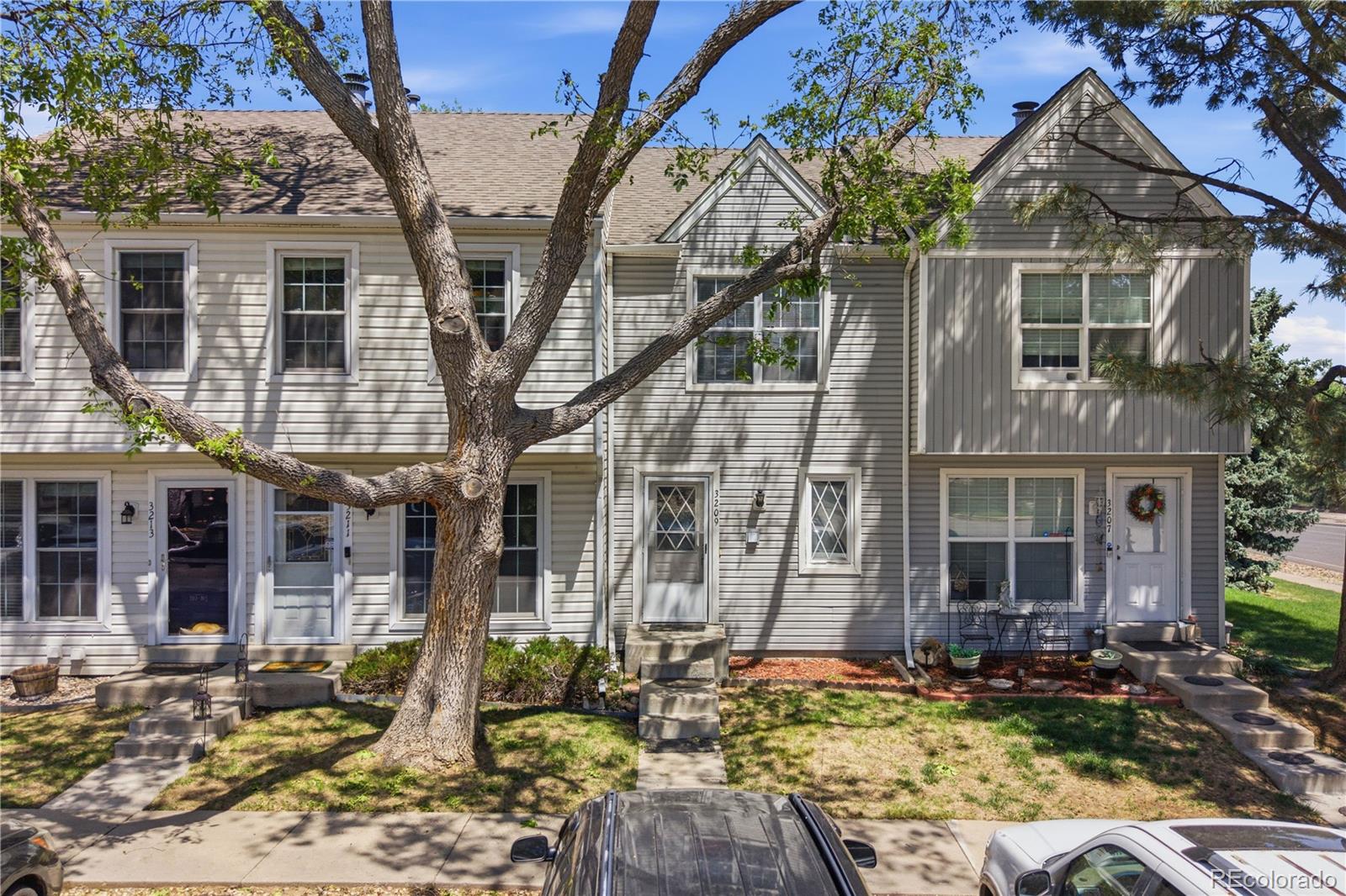 3209 S Estes Street, lakewood&nbsp; House Search MLS Picture