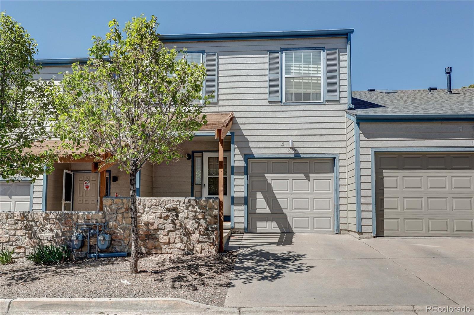 1835 S Union Boulevard, lakewood&nbsp; House Search MLS Picture