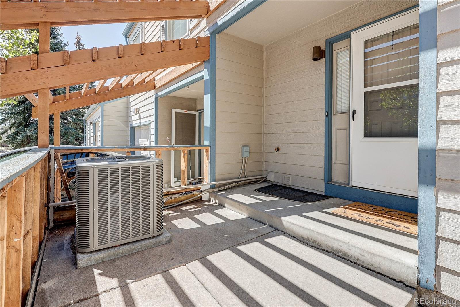 1835 S Union Boulevard, lakewood&nbsp; House Search MLS Picture