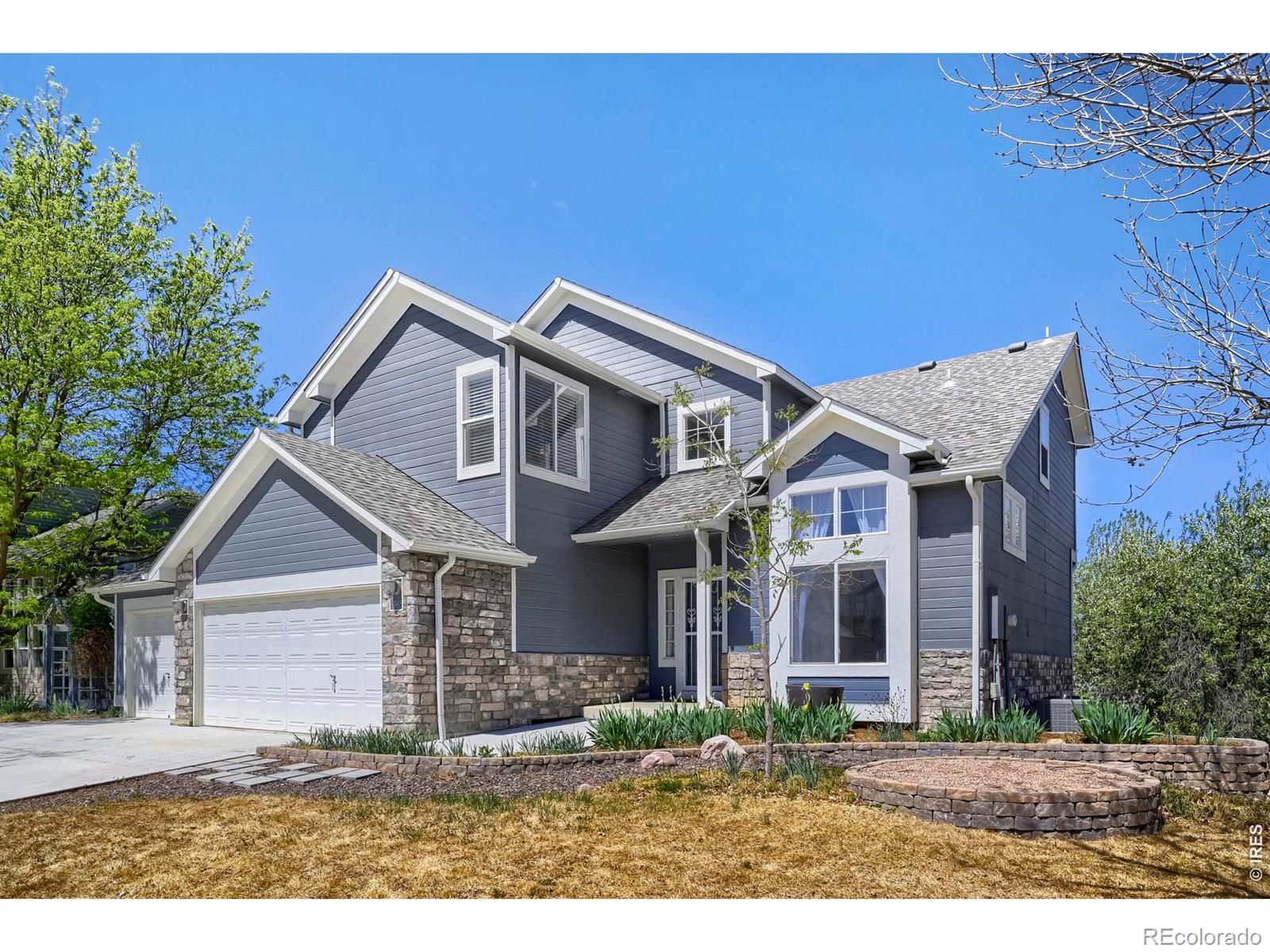Meadowview Longmont Home | MLS #: 45678910567233965  Hawthorne Circle, Longmont Beds: 3 Baths: 3 Price: $899,000