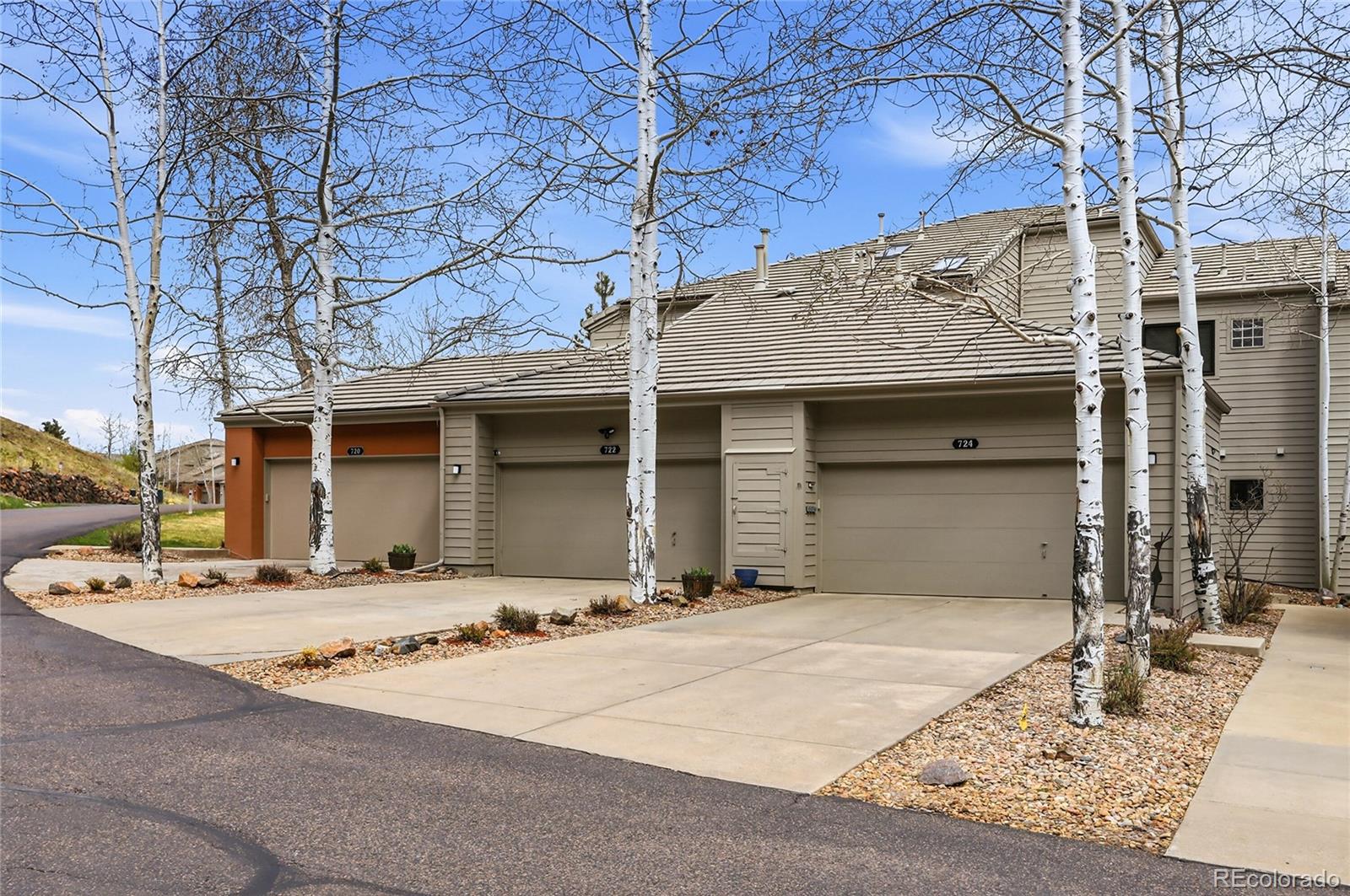 Chimney Creek Golden Condo / Townhome | MLS #: 4041107722  Ridgeside Drive , Golden Beds: 2 Baths: 2 Price: $775,000