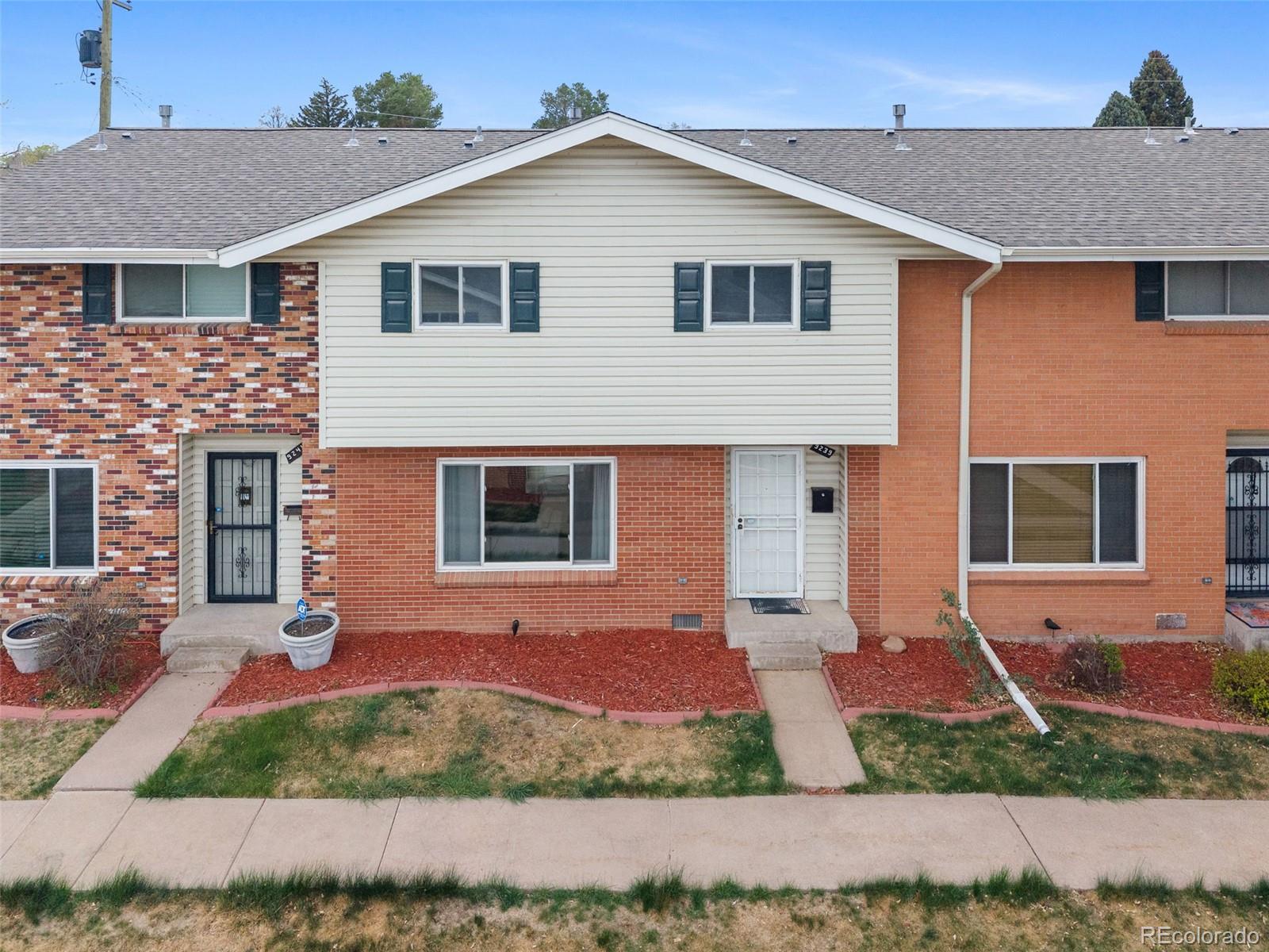 9239 E Nassau Avenue, denver&nbsp; House Search MLS Picture